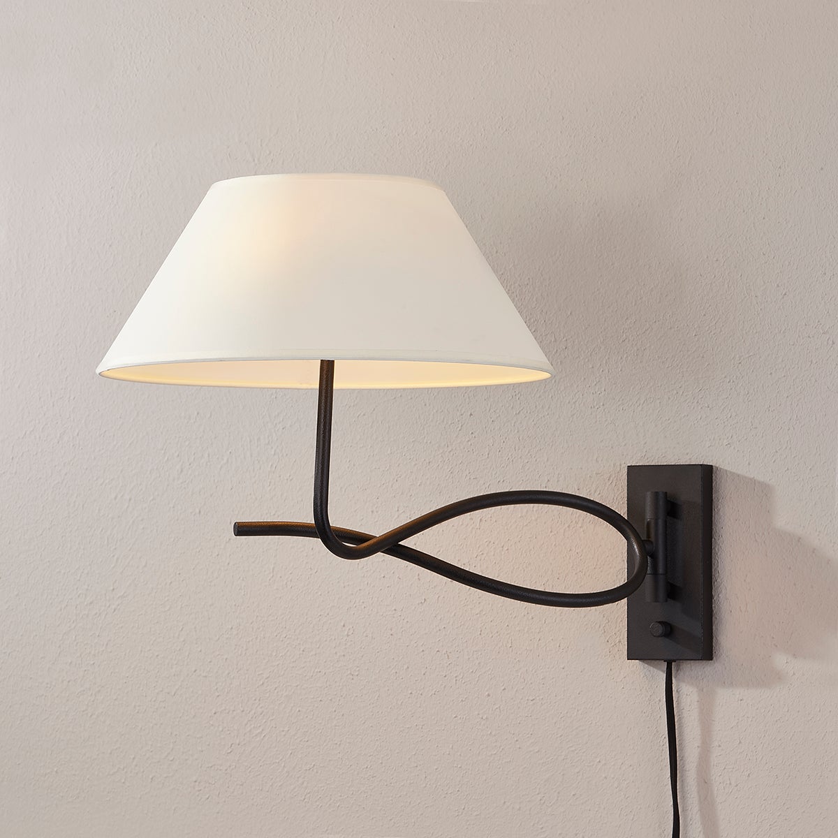 alameda plug-in sconce
