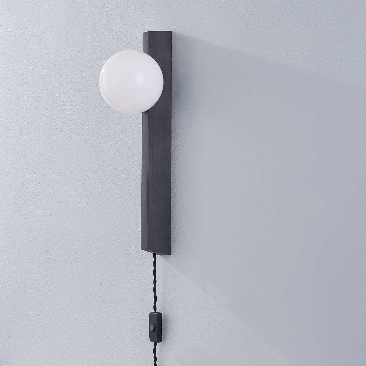 brisbane plug-in sconce