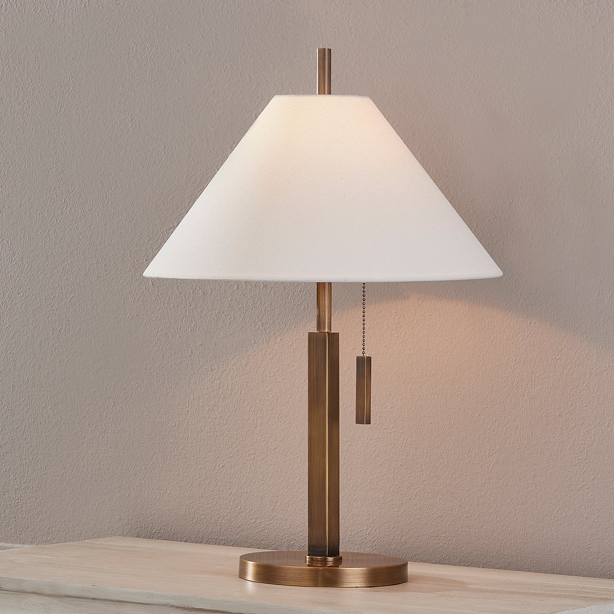 clic table lamp