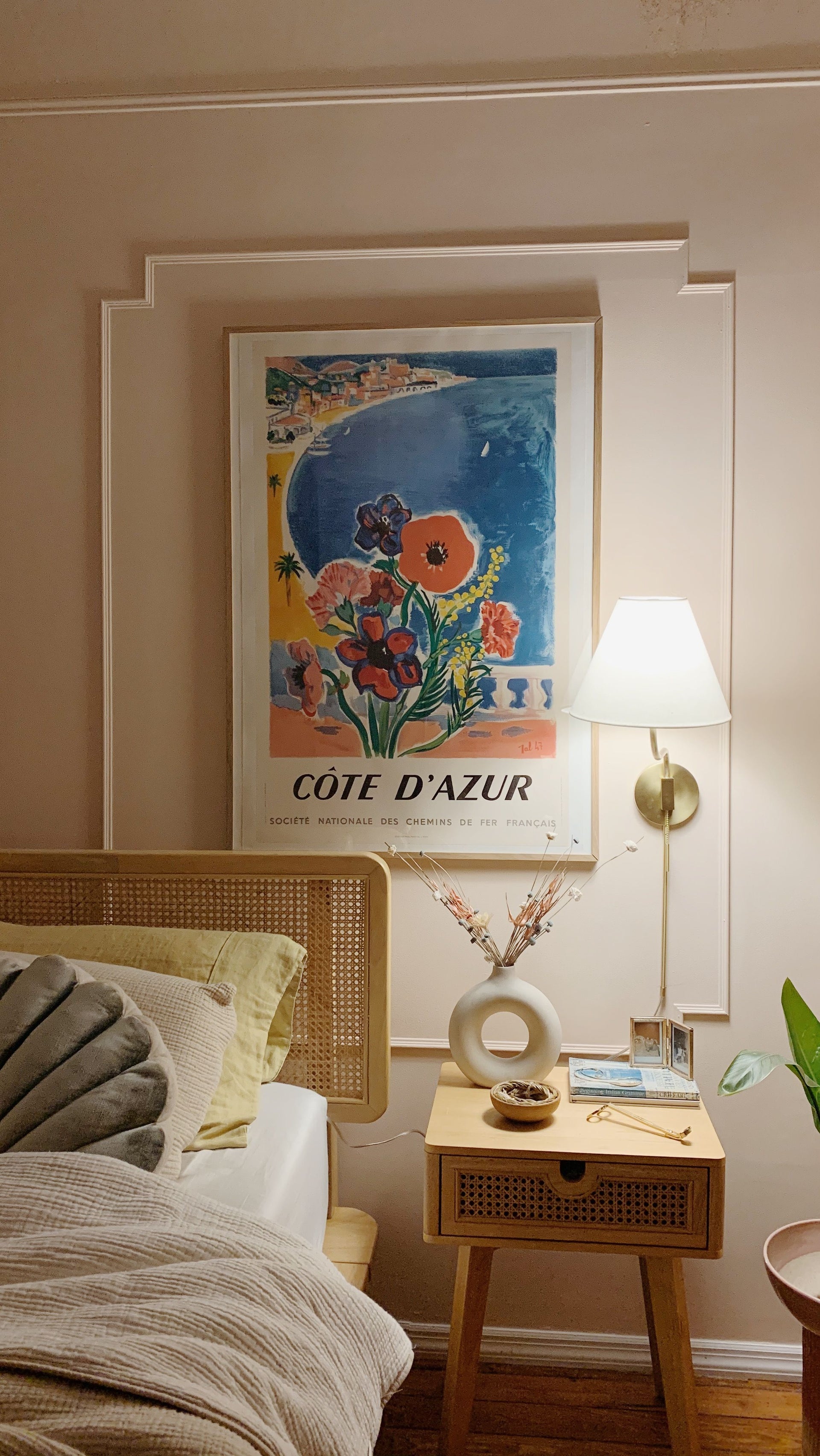 patti plug-in sconce