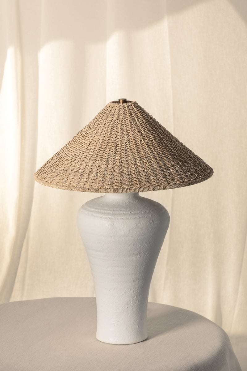 pezante table lamp