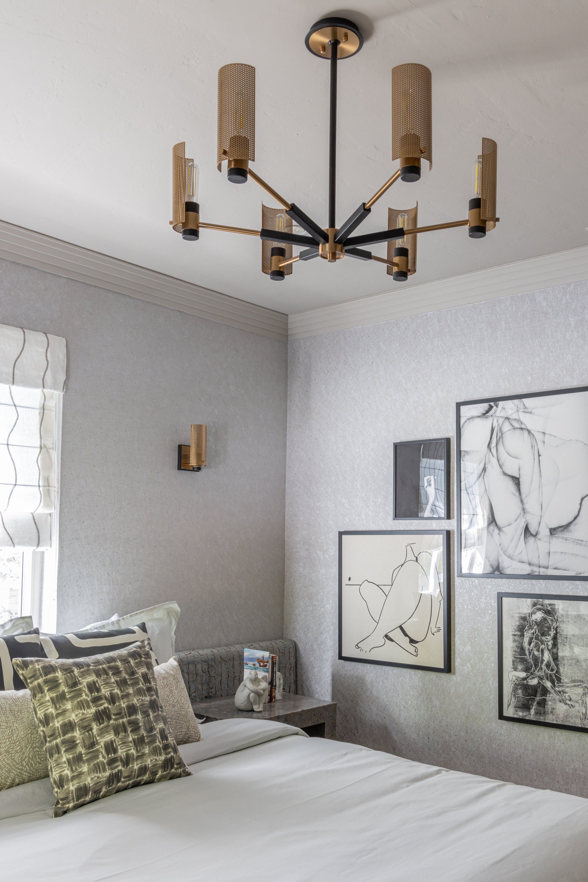 pilsen wall sconce