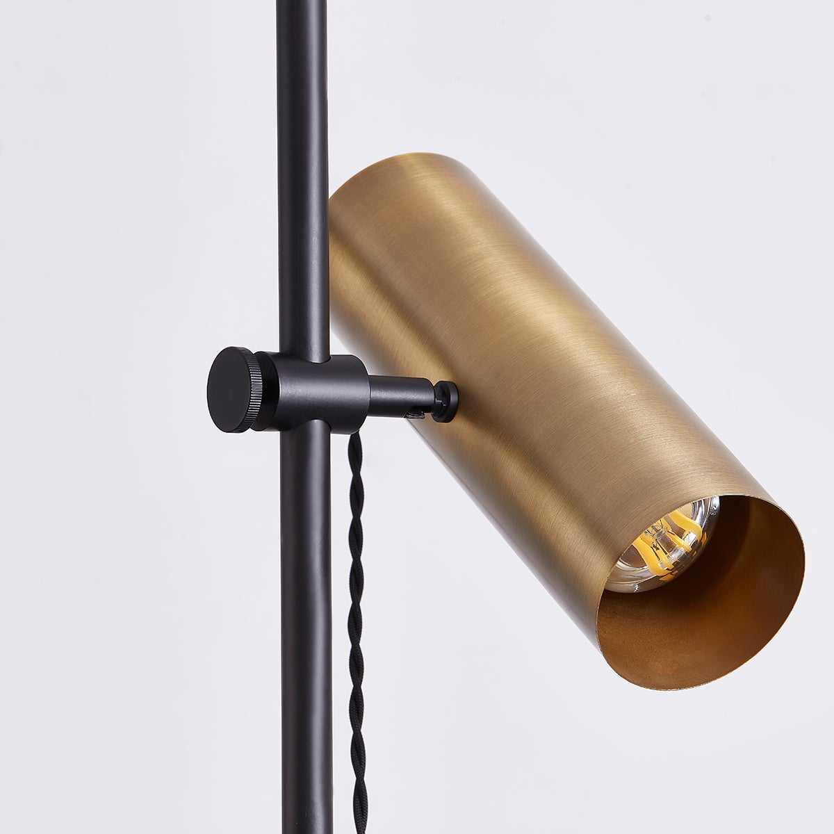 quinn floor lamp