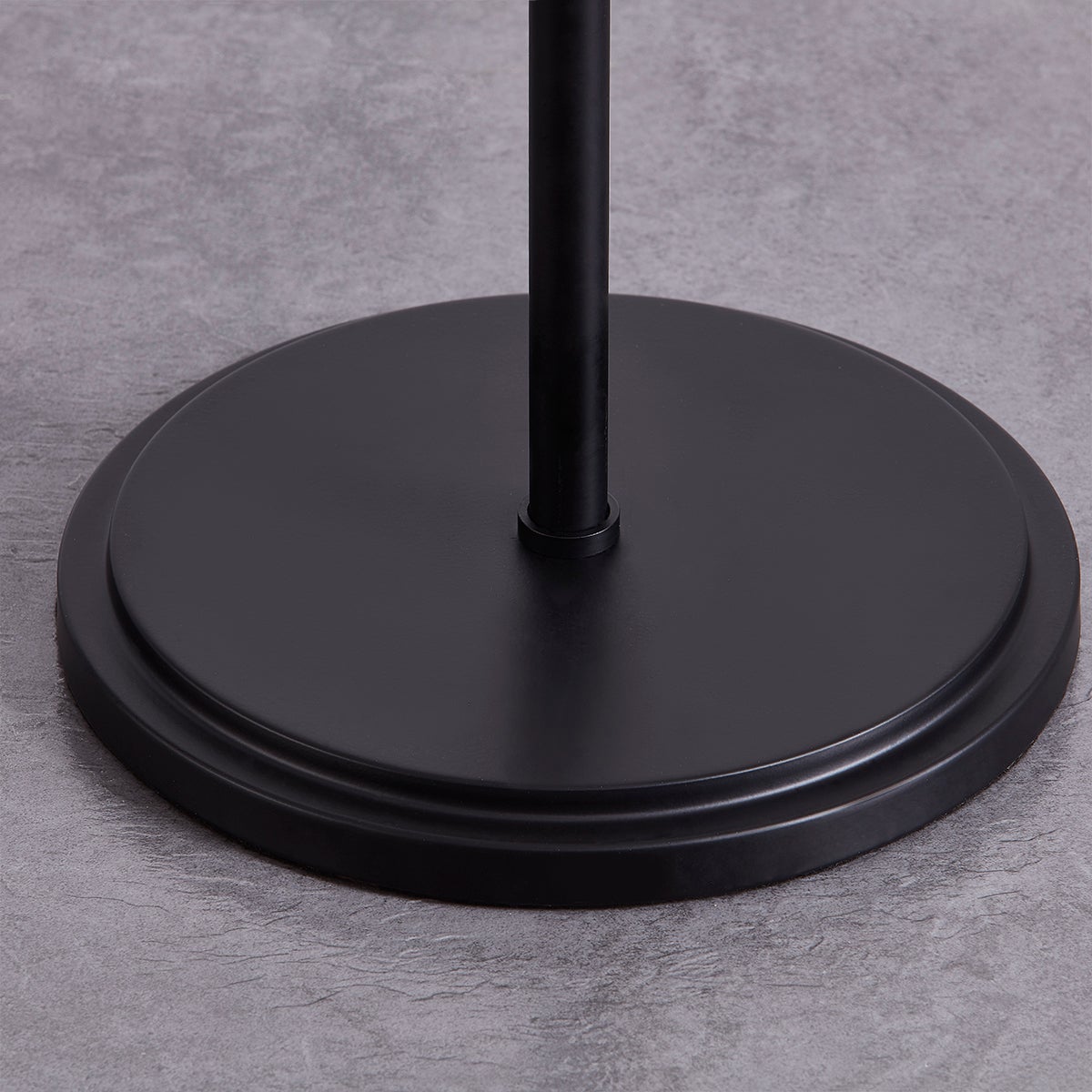 quinn floor lamp