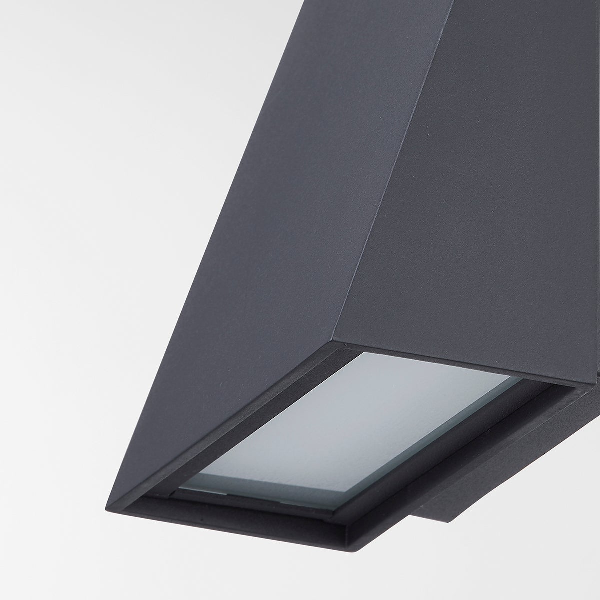 roy exterior wall sconce