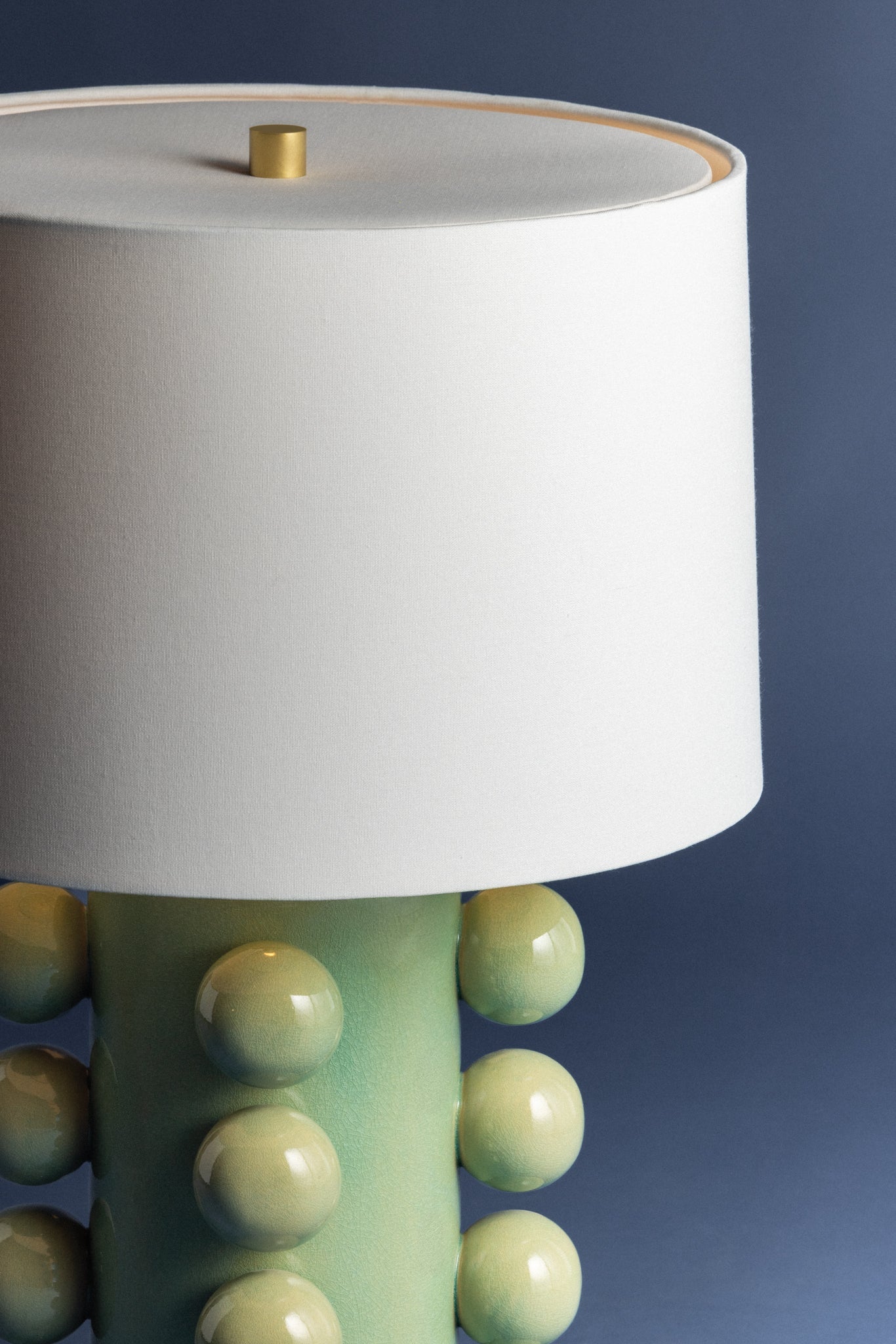 roselle table lamp