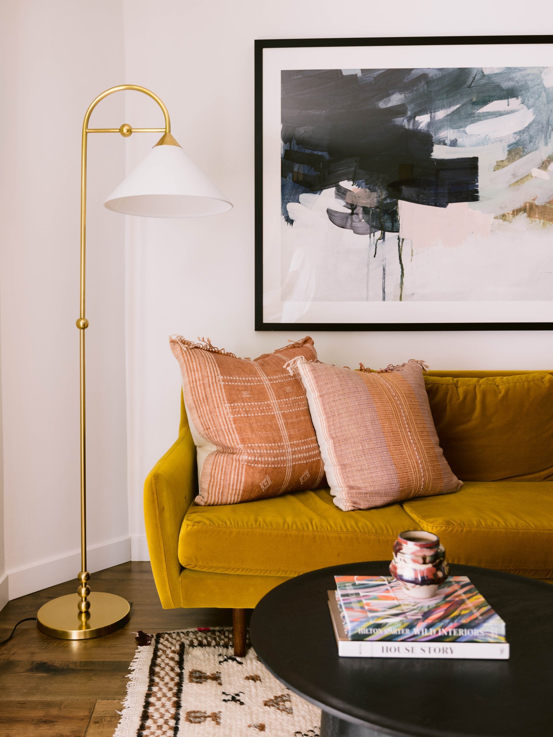 sang floor lamp