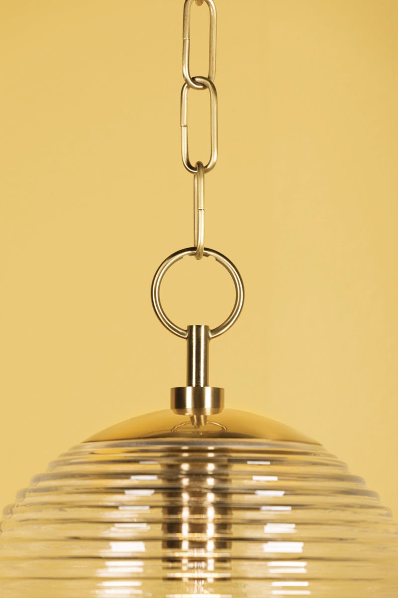 sara pendant
