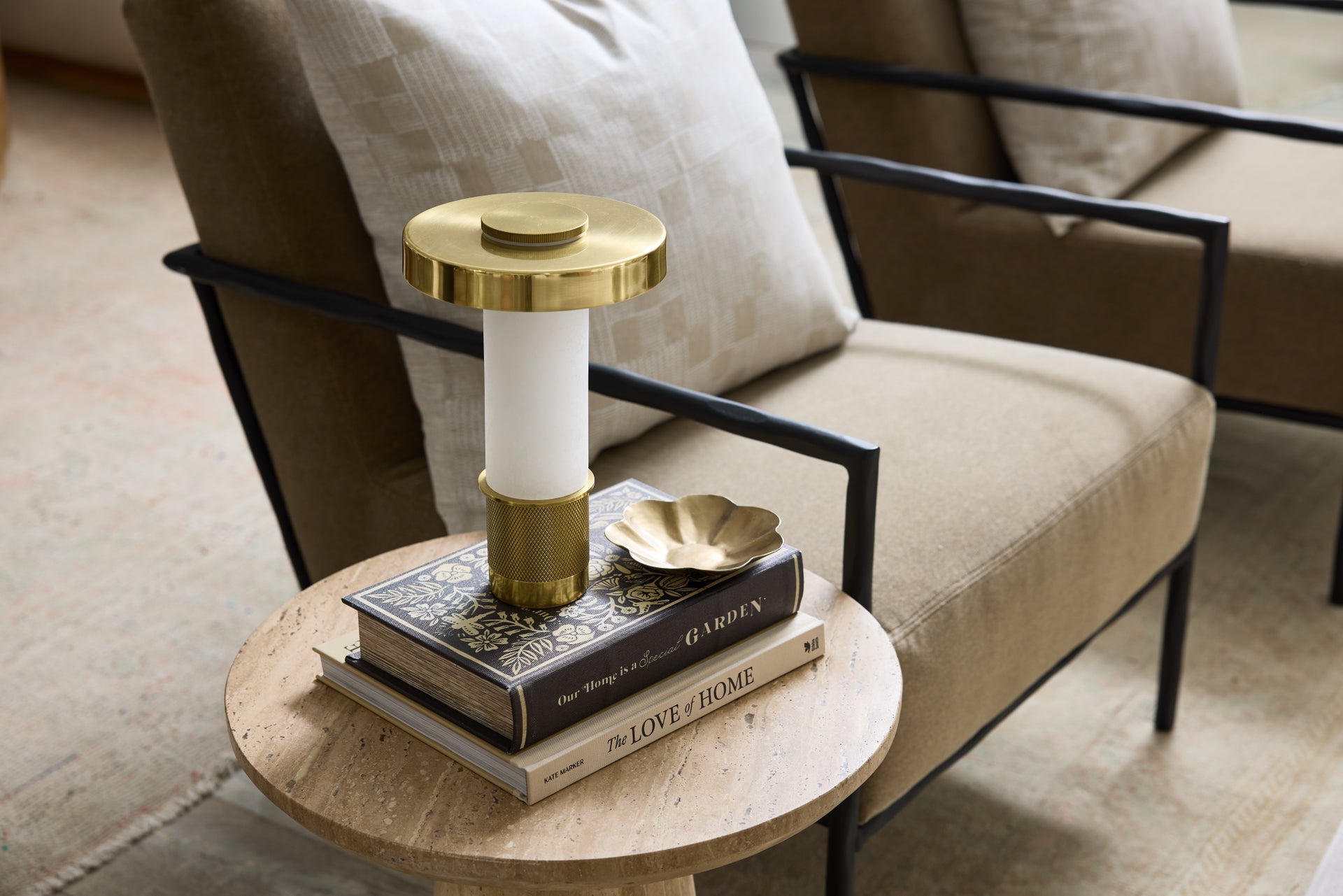 sefton rechargeable table lamp