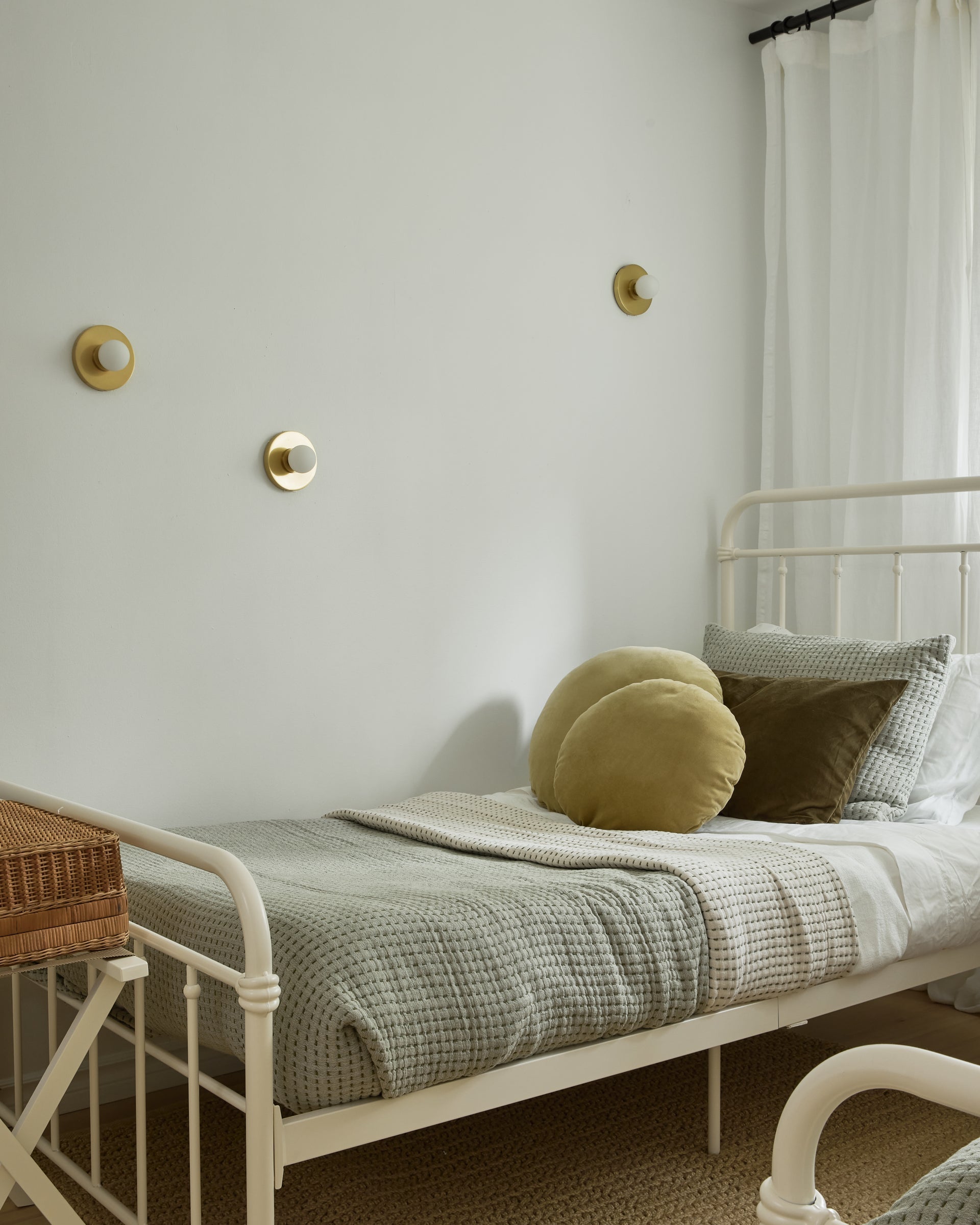 taft wall sconce