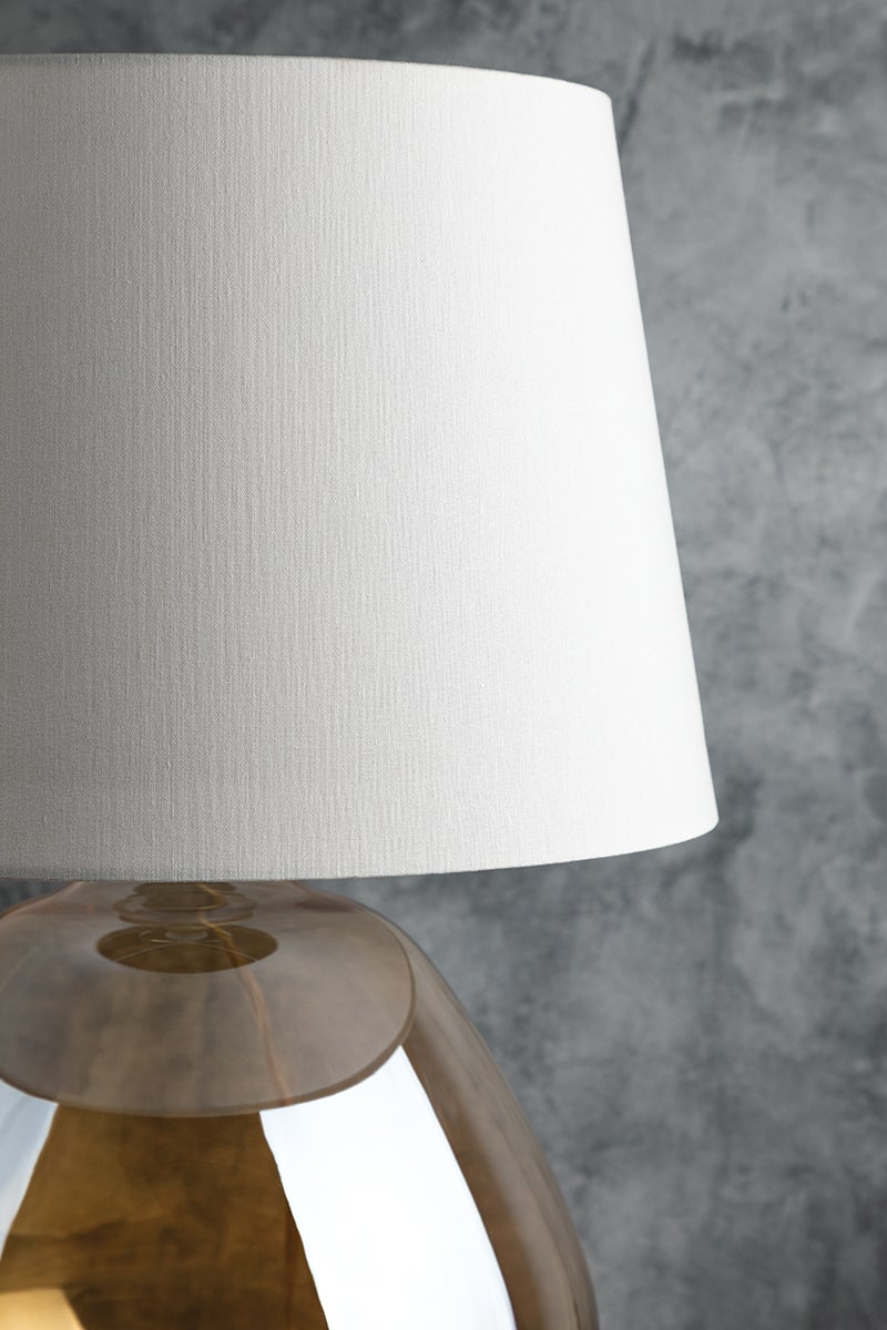 thea table lamp