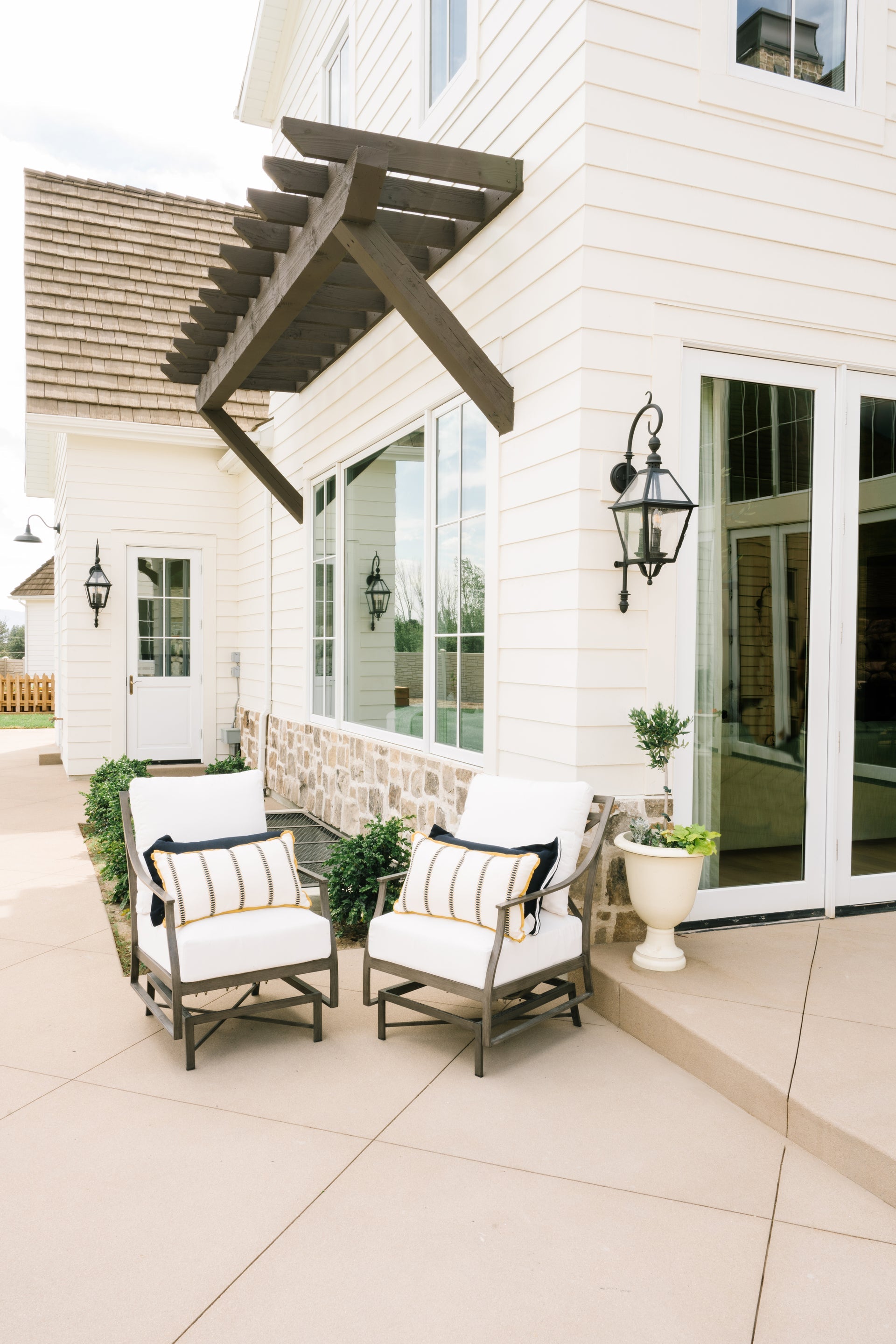 townsend exterior wall sconce