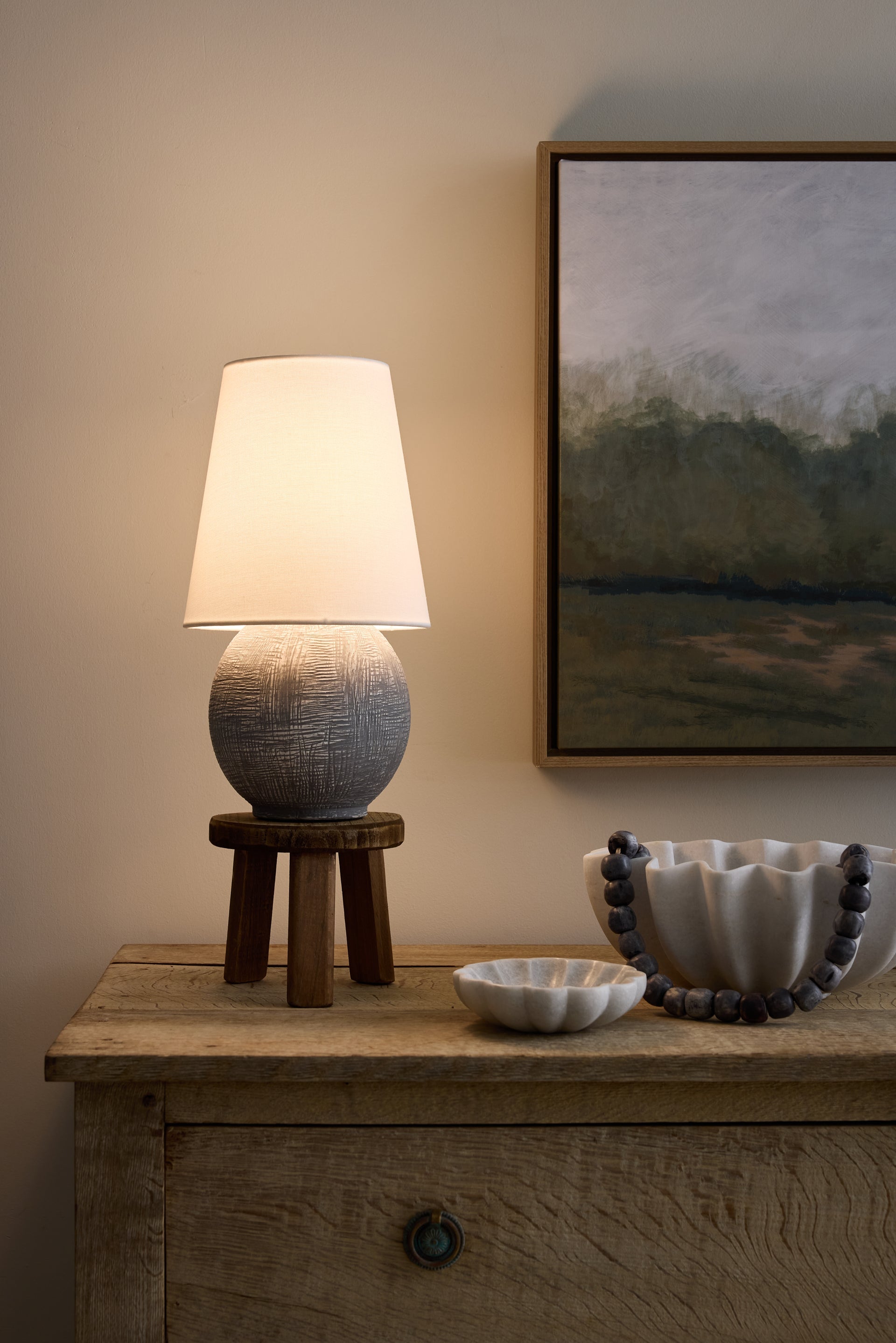 ulsterville rechargeable table lamp