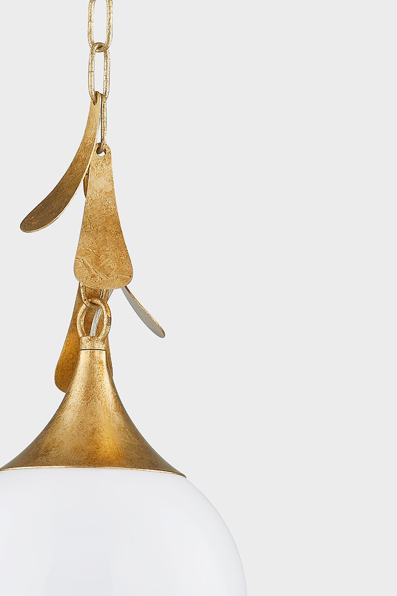 victoria pendant