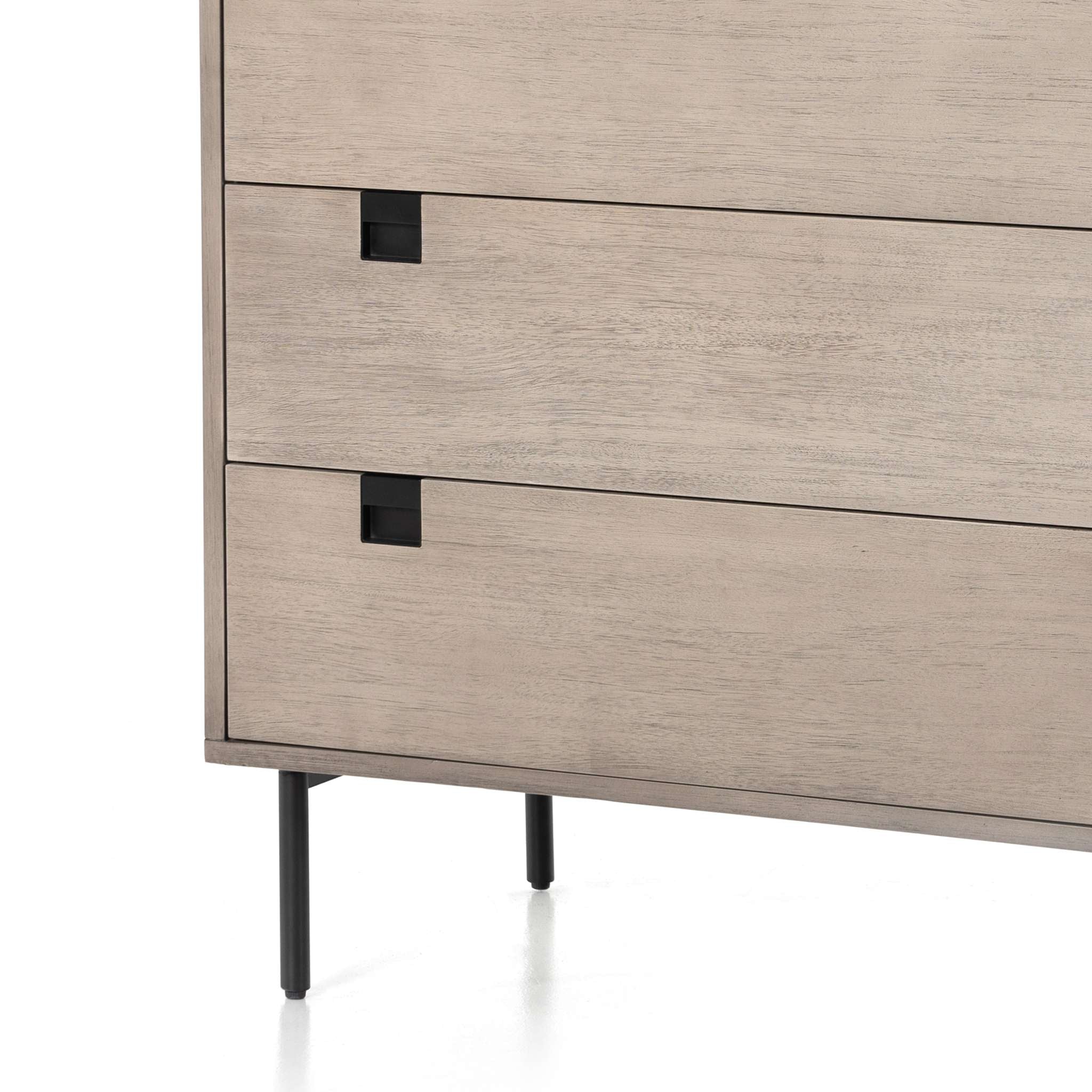 Carly 5 Drawer Dresser