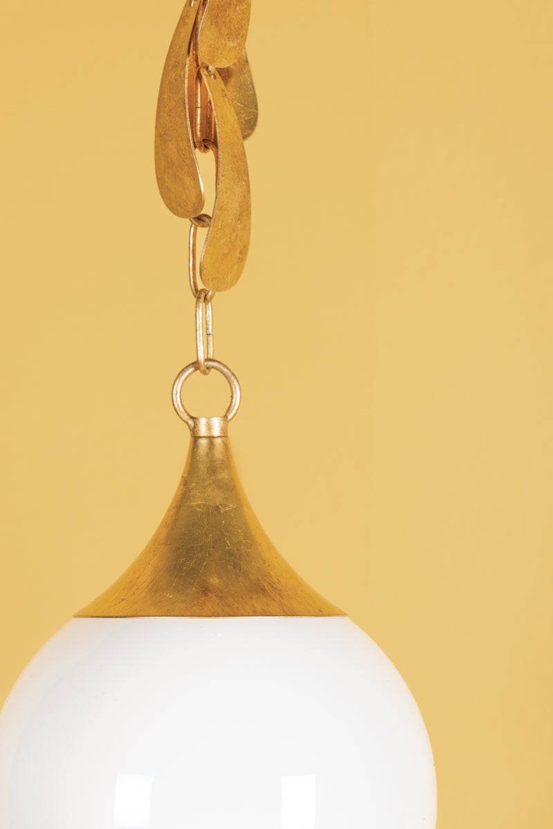 victoria pendant
