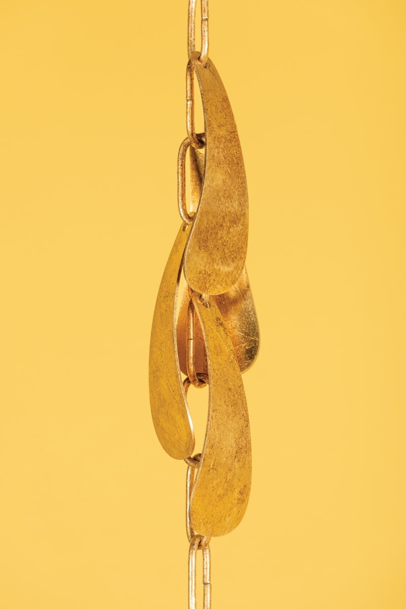 victoria pendant