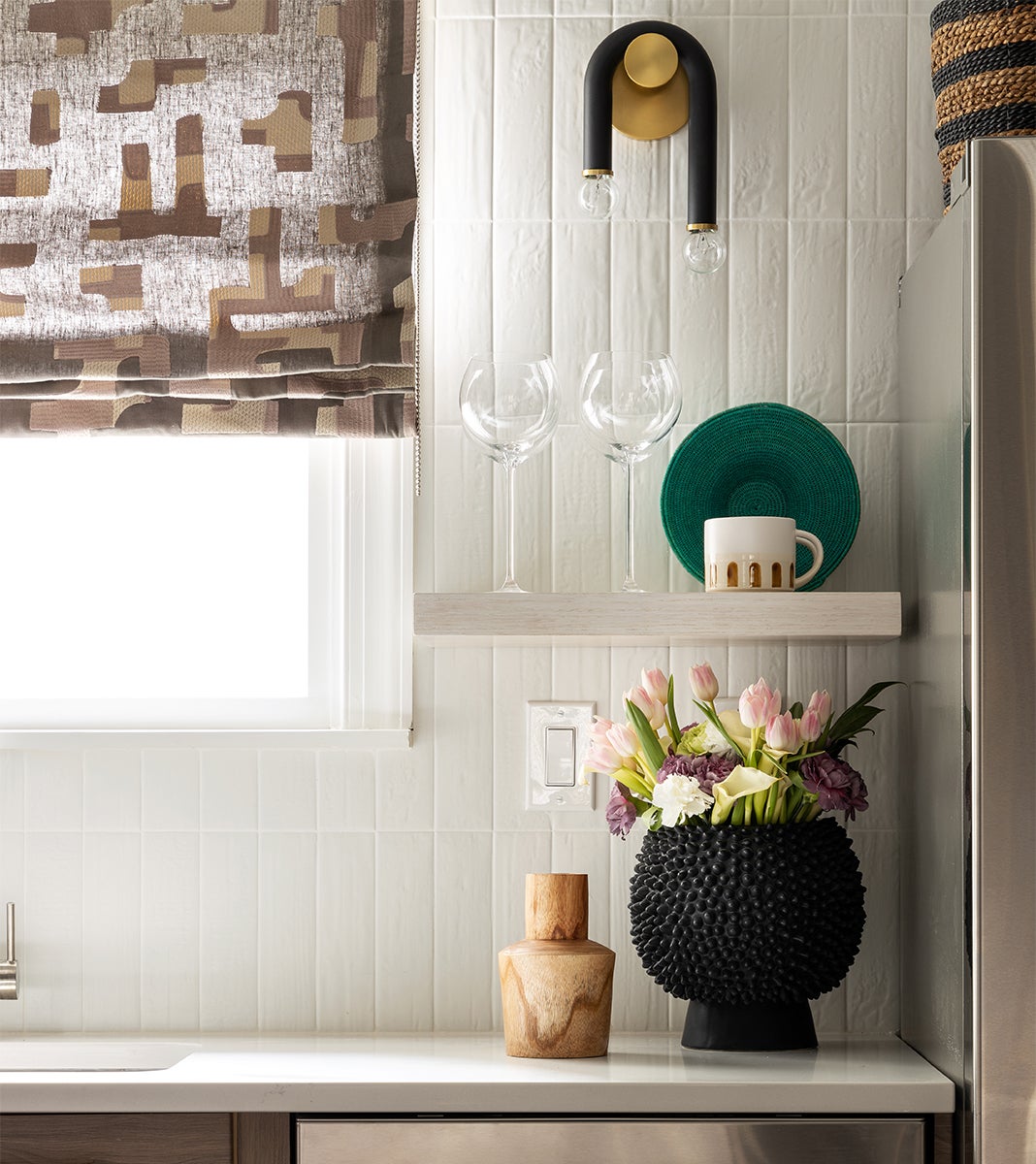 whit wall sconce
