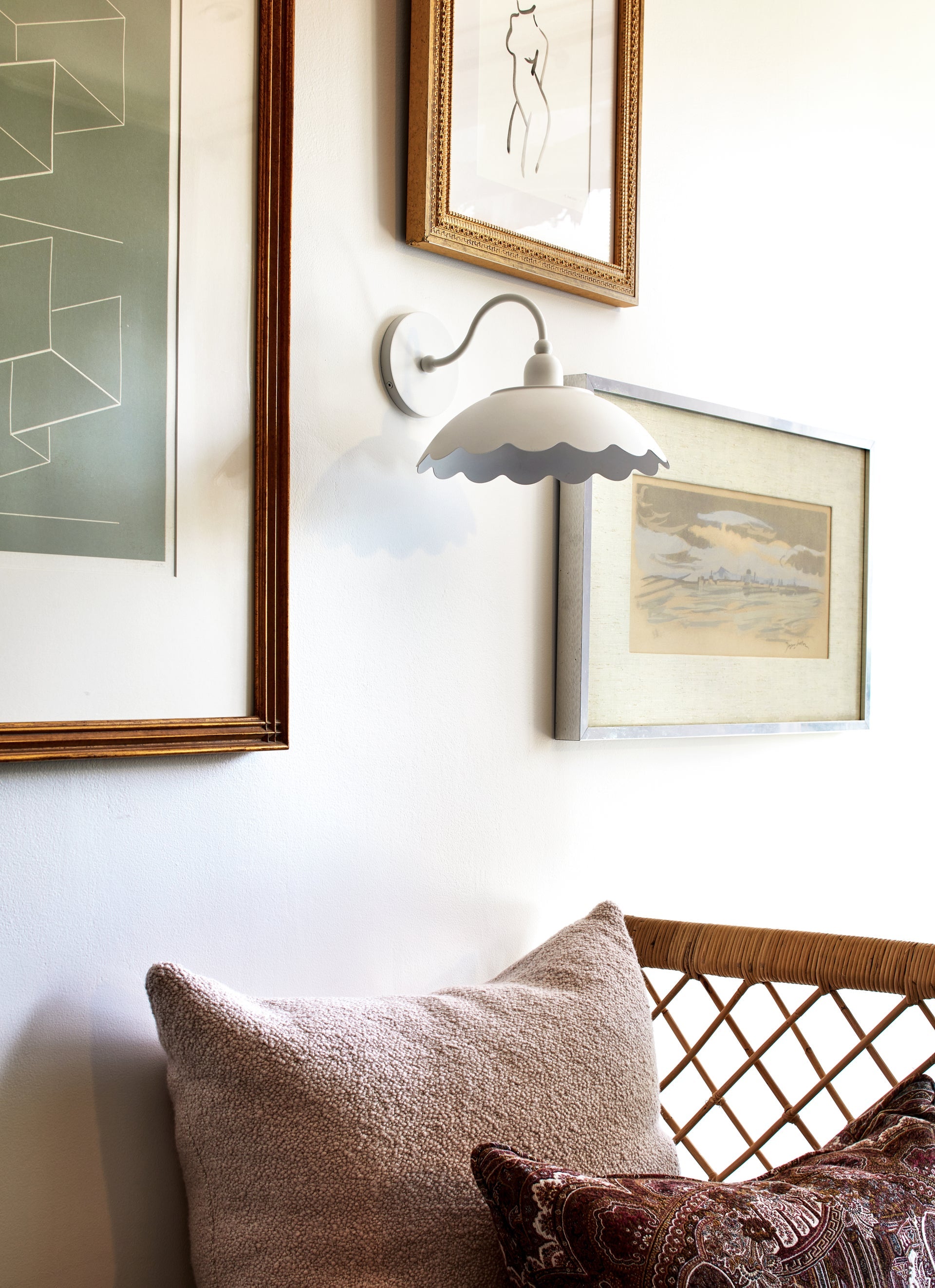 yael wall sconce