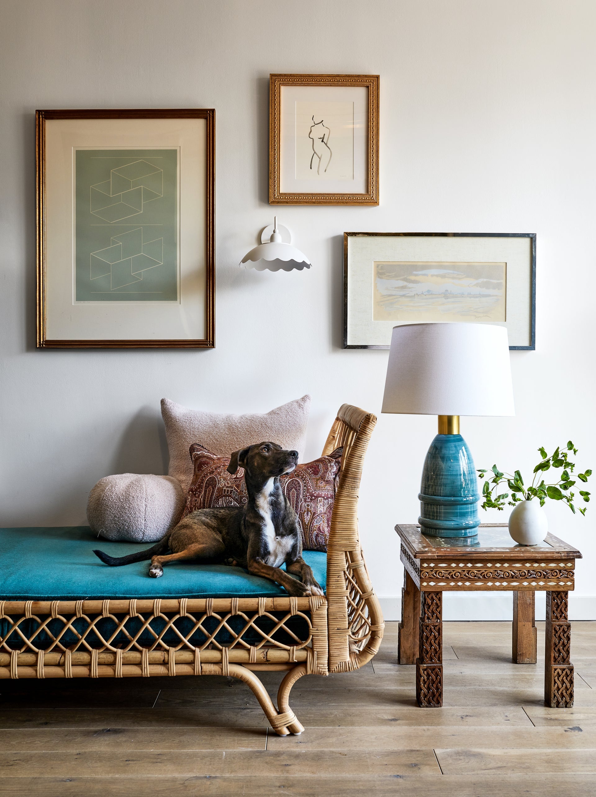 yael wall sconce