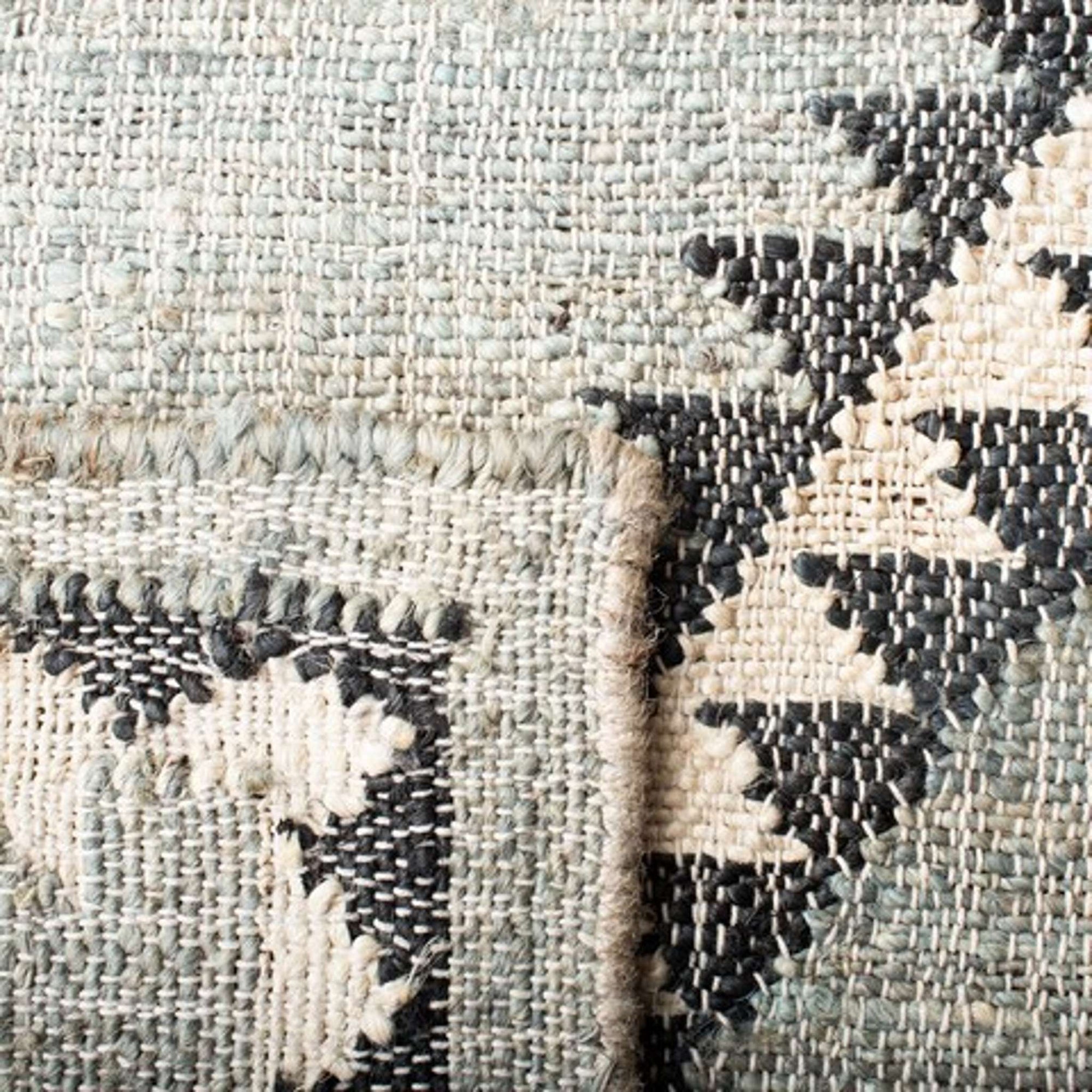 KILIM 761