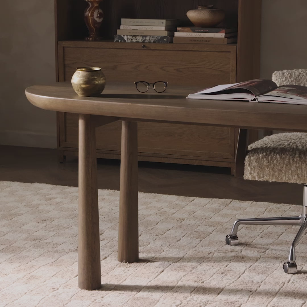 Load video: Clara Desk