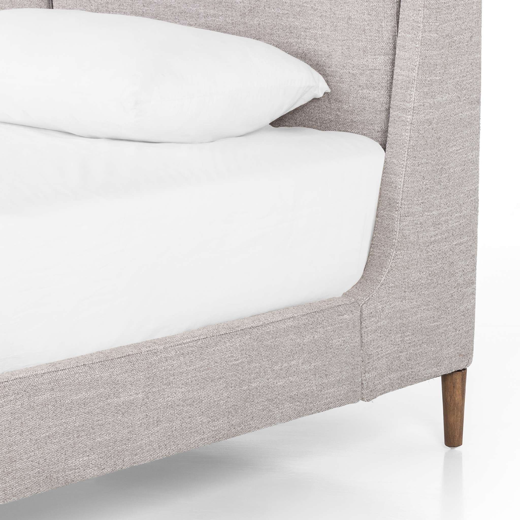 Potter Bed-Manor Grey-King