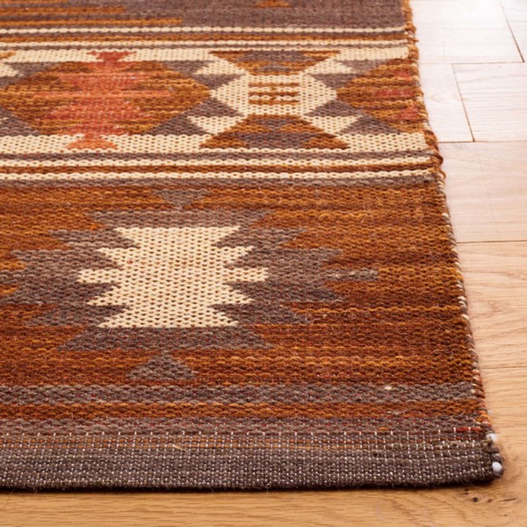 KILIM 331