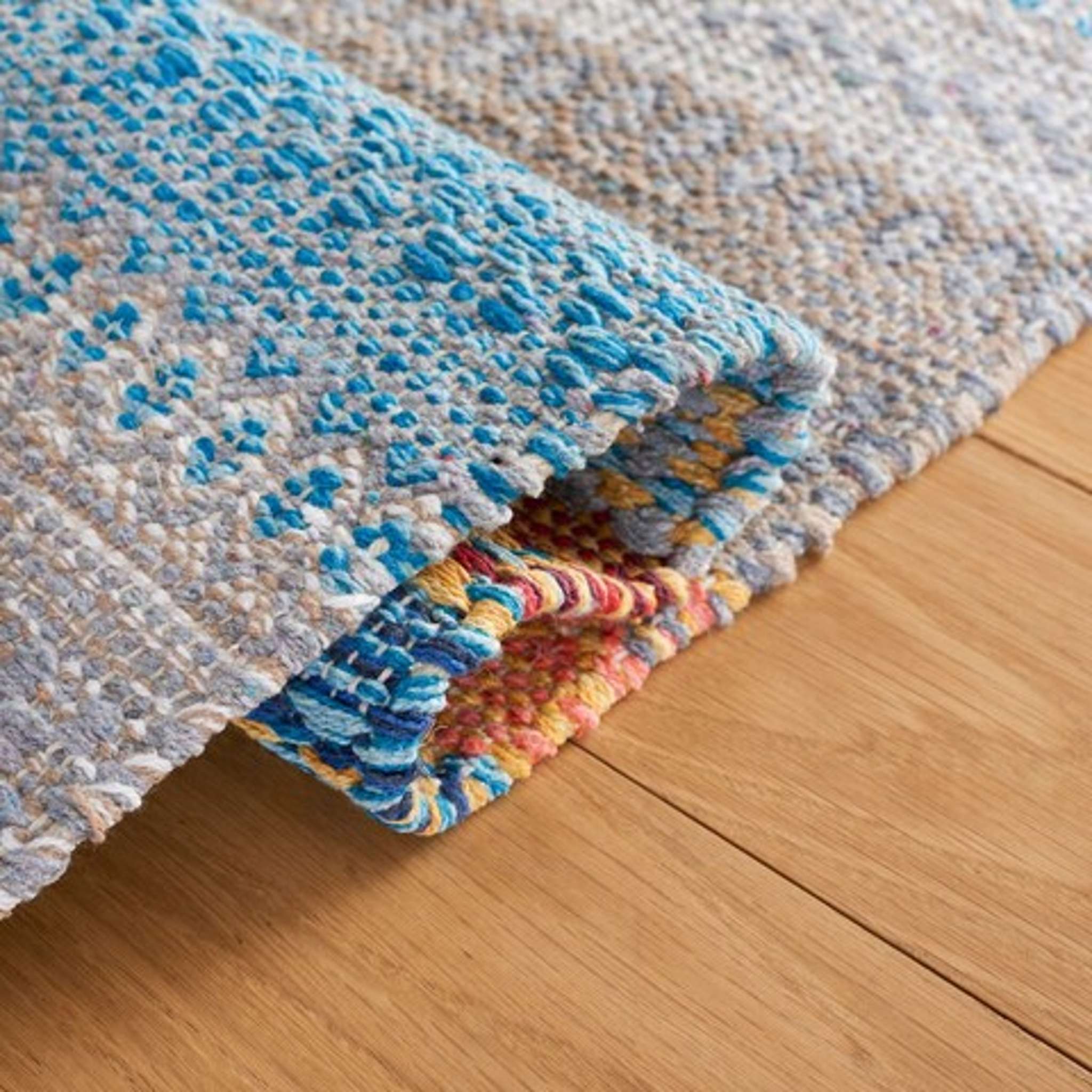 KILIM 475