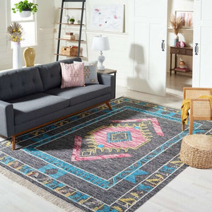 KILIM 524