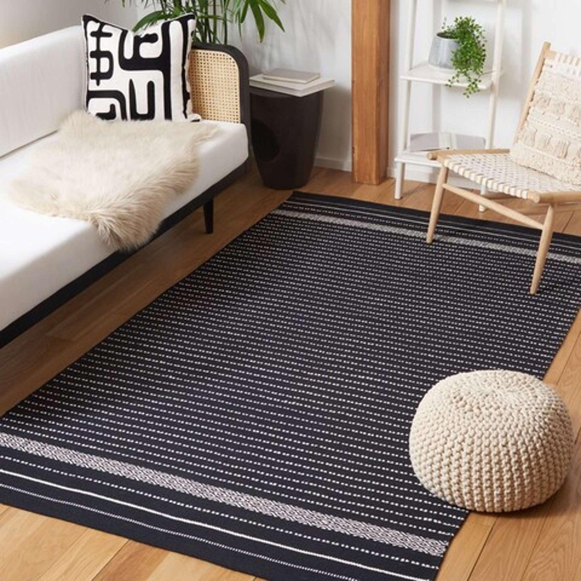 KILIM 706