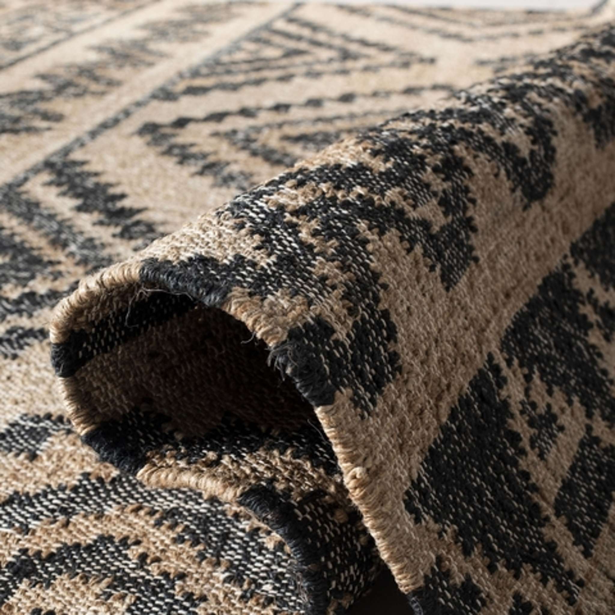 KILIM 751