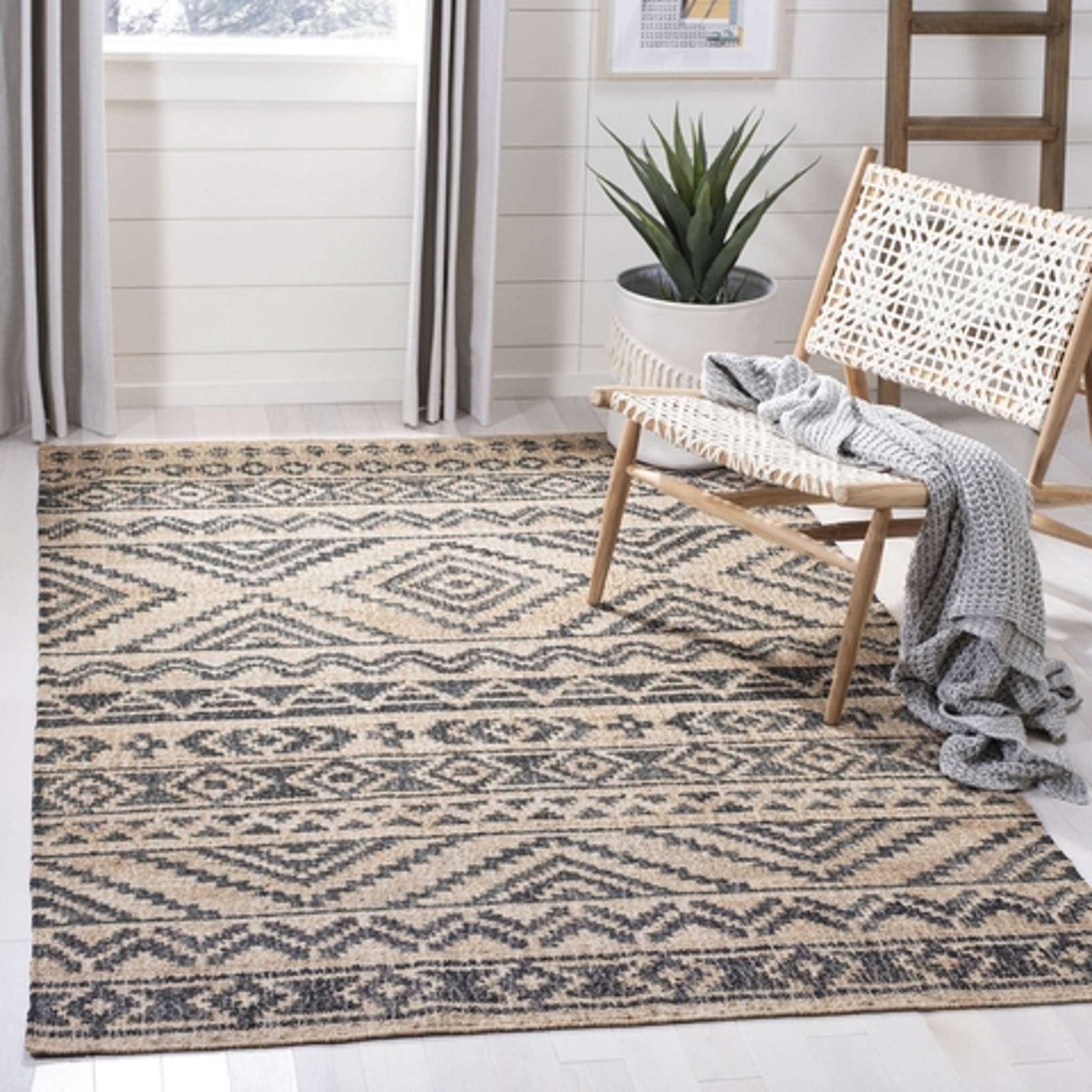 KILIM 751