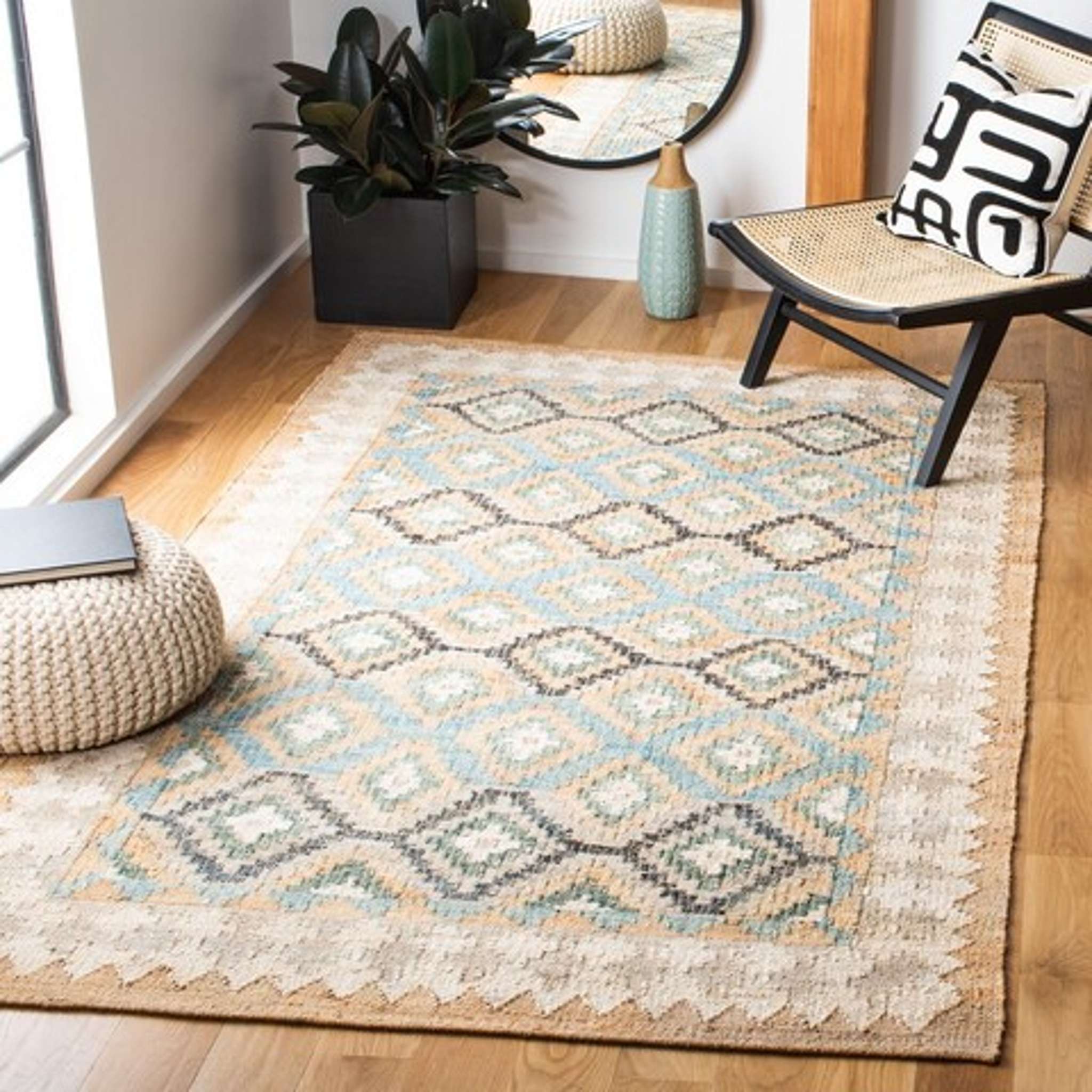 KILIM 756