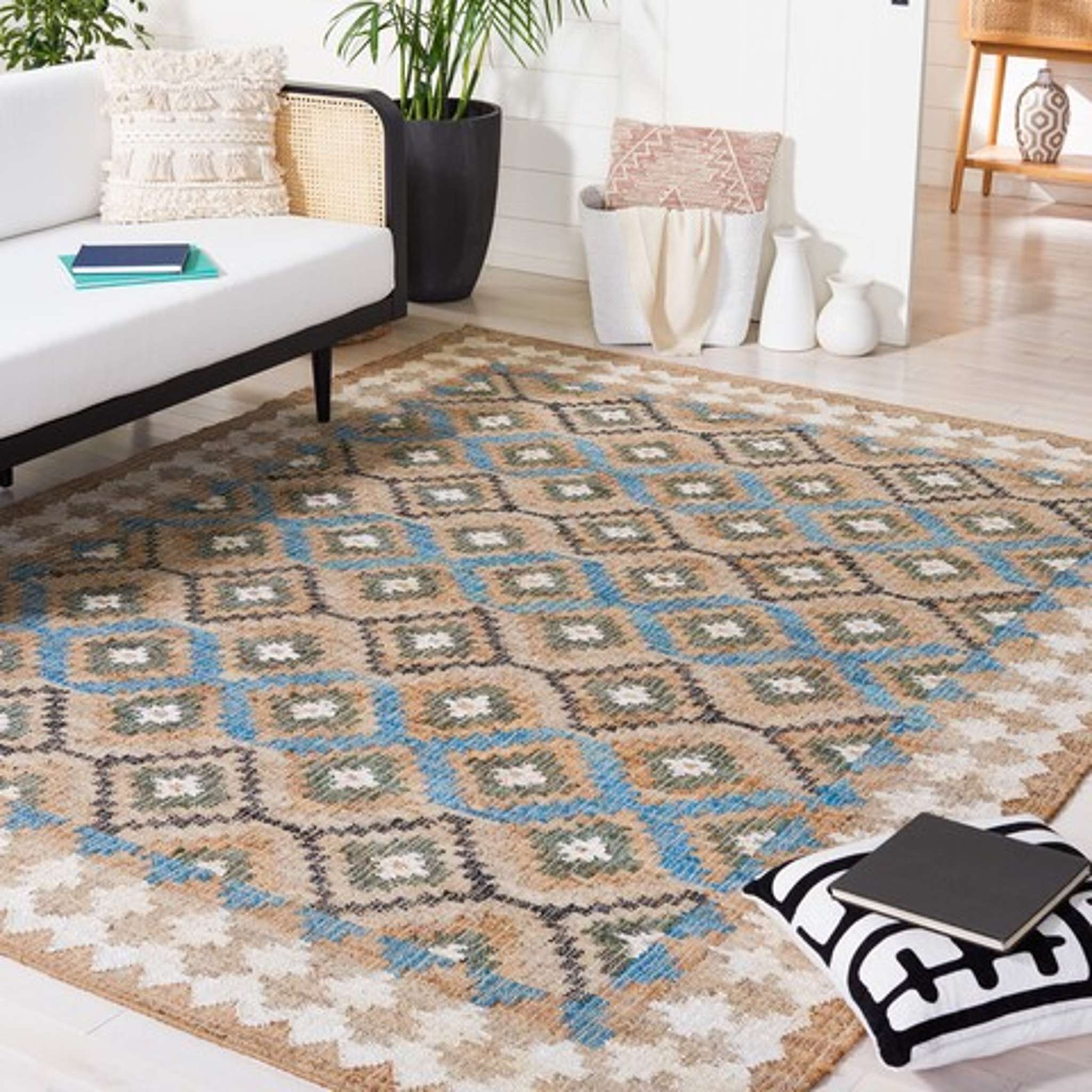 KILIM 756