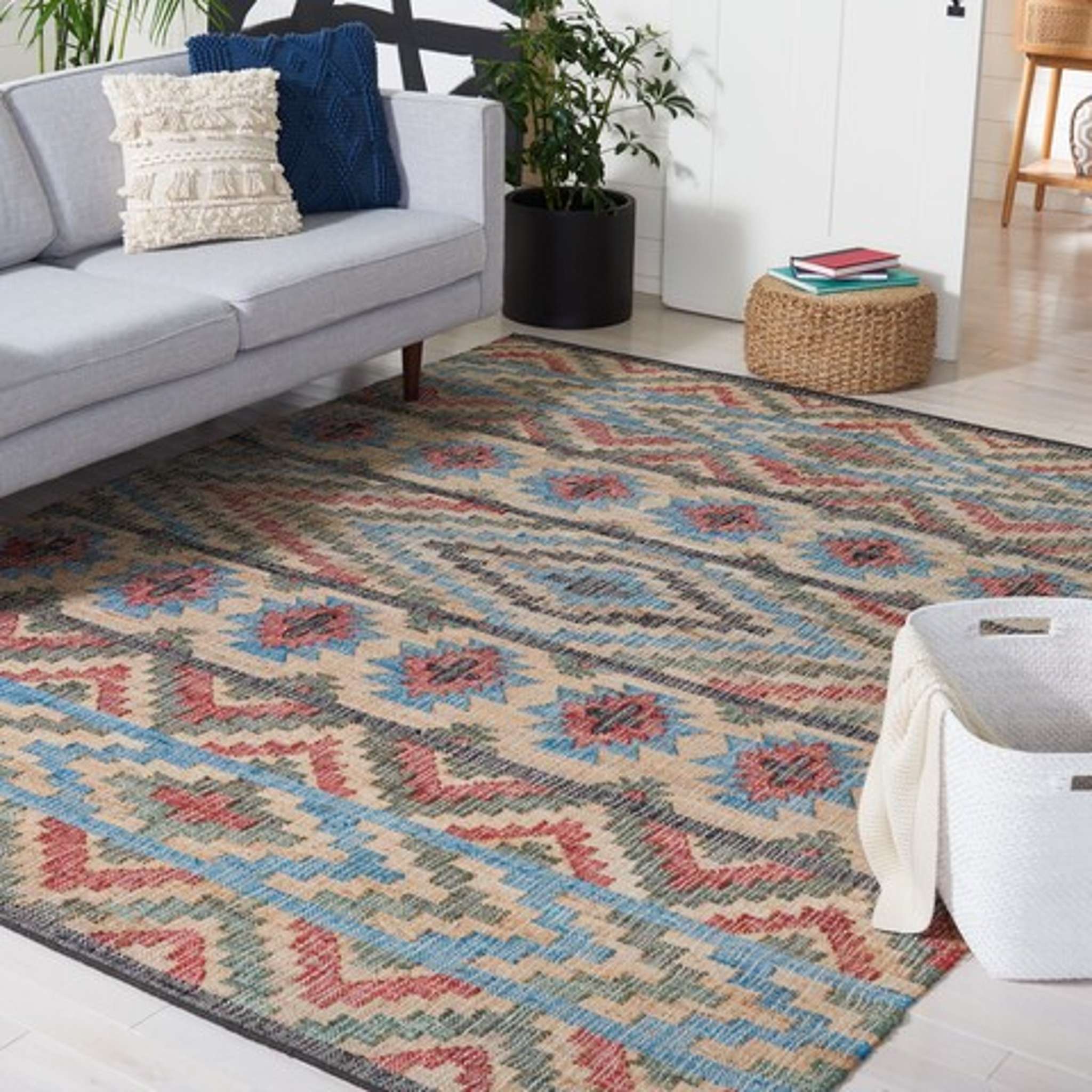 KILIM 758