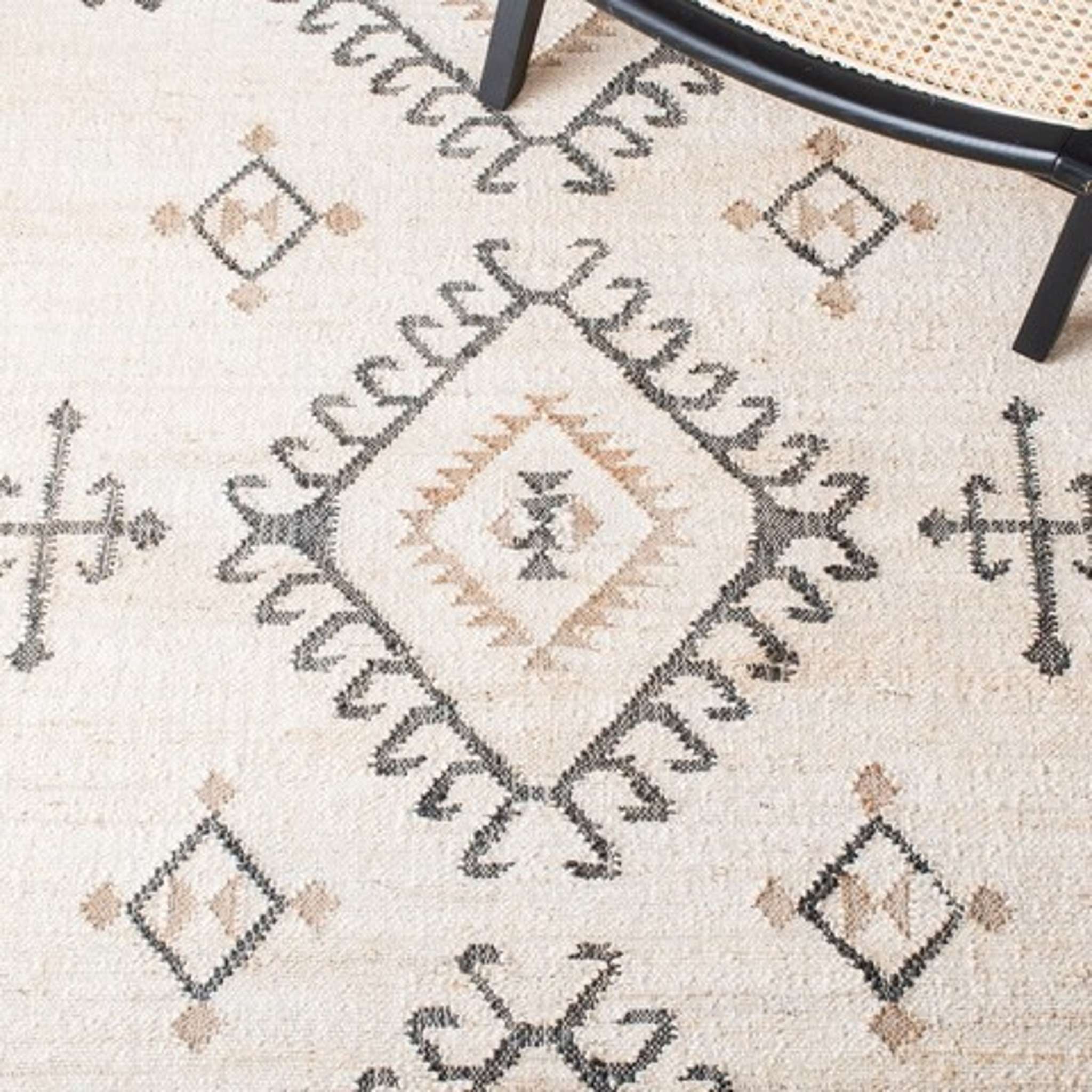KILIM 762