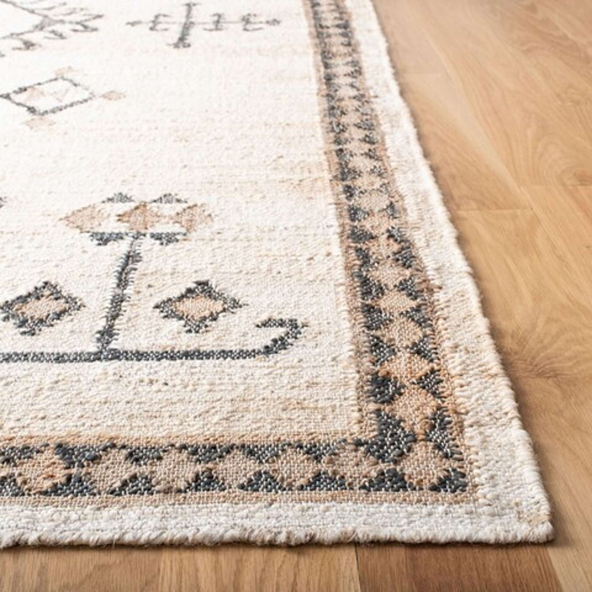 KILIM 762