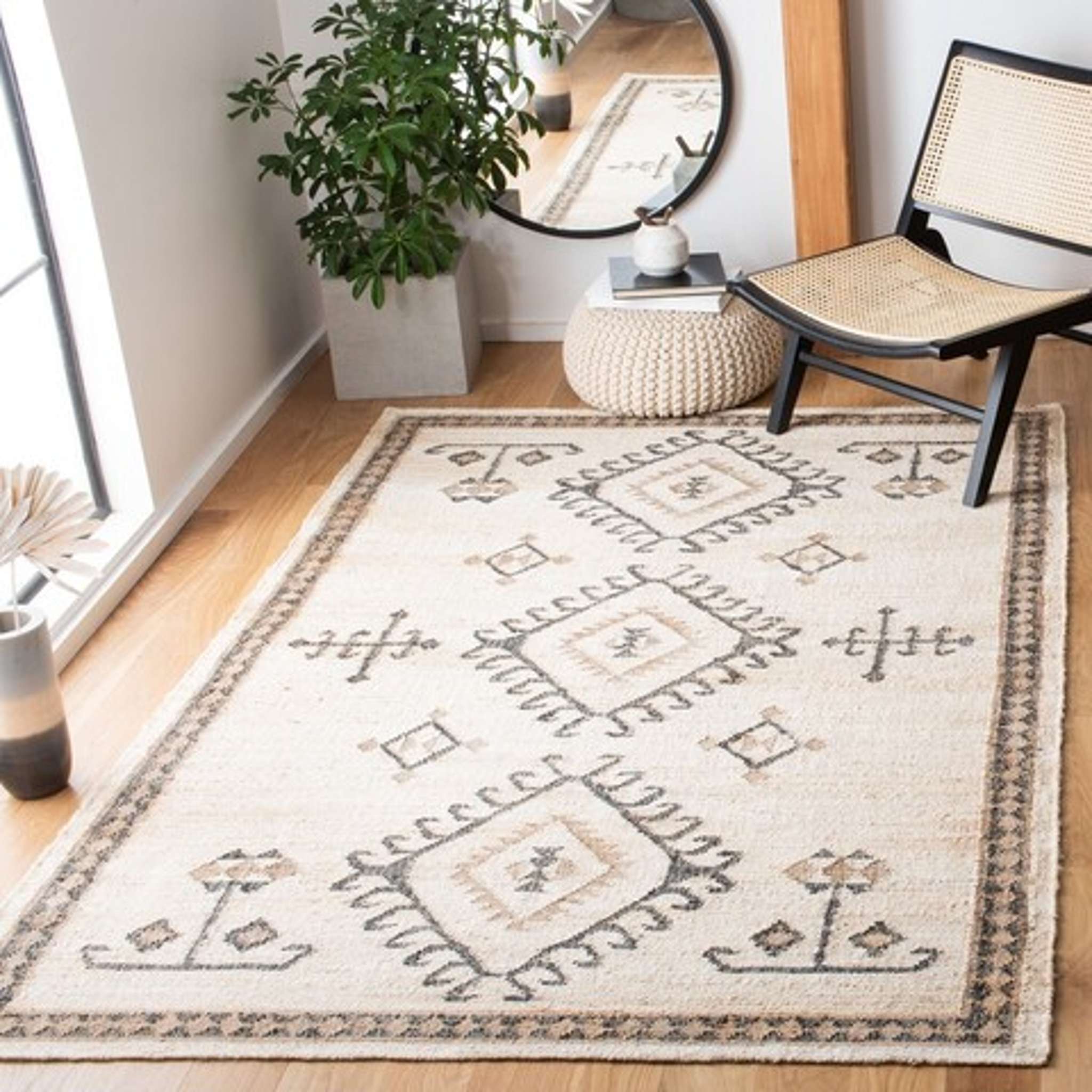 KILIM 762