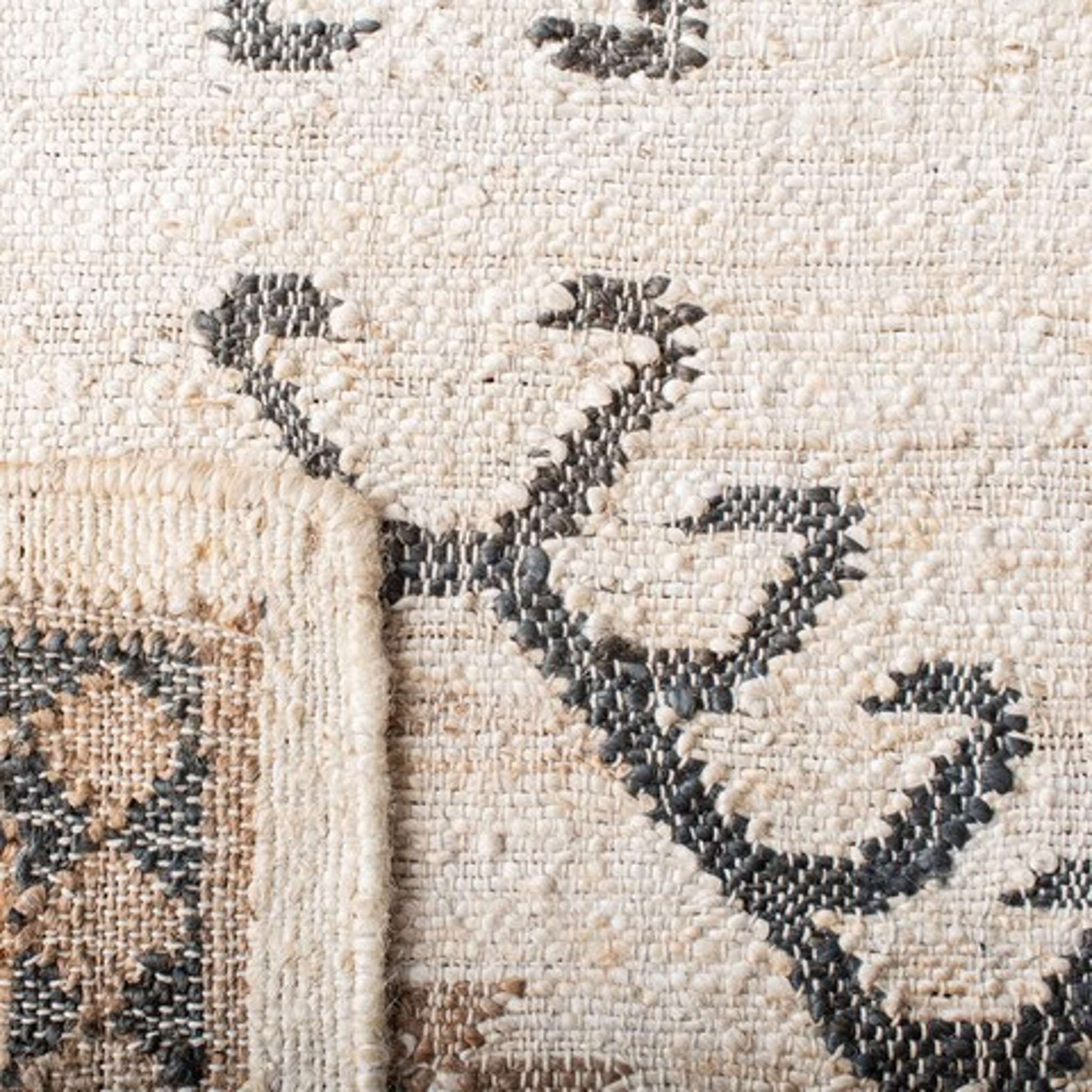 KILIM 762