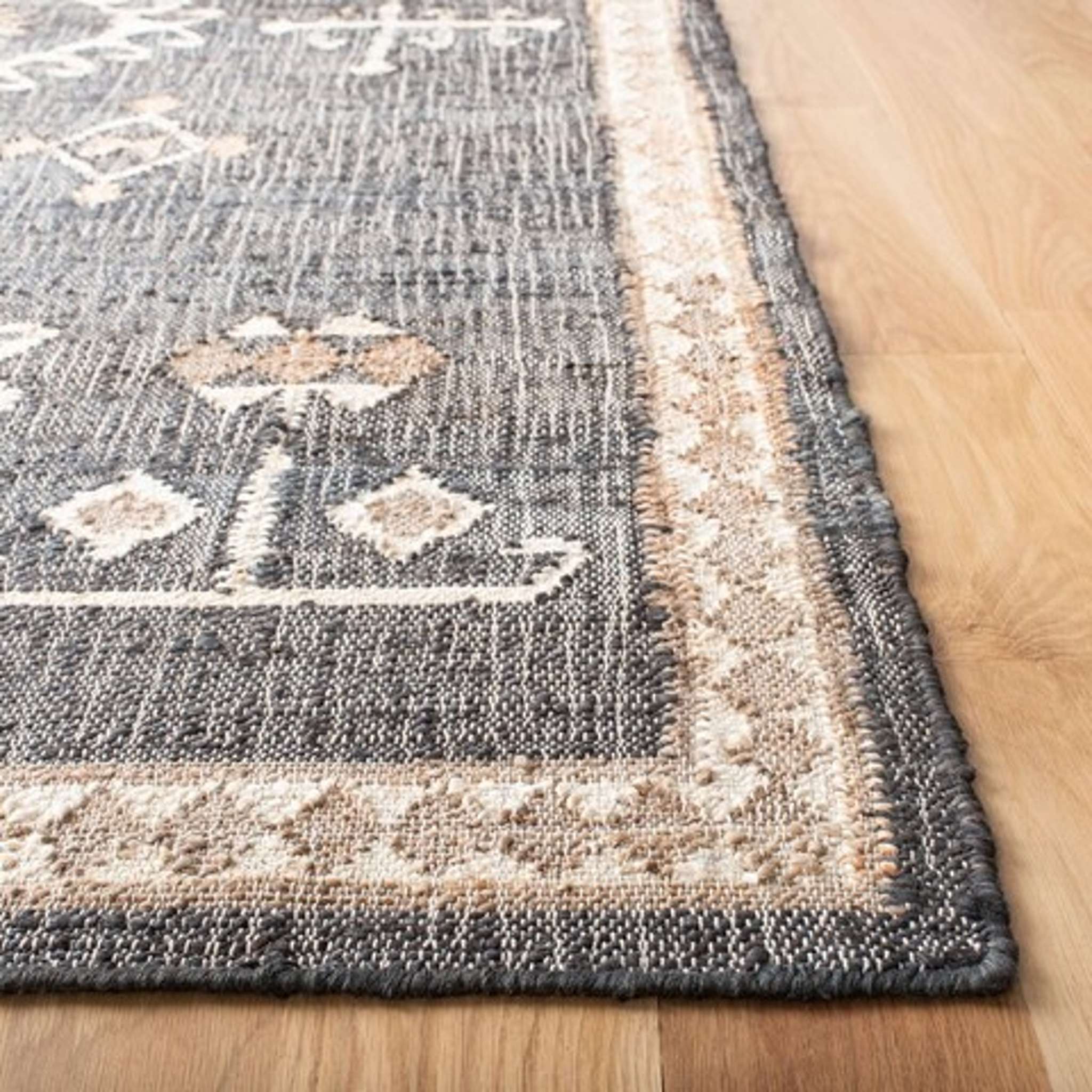 KILIM 762