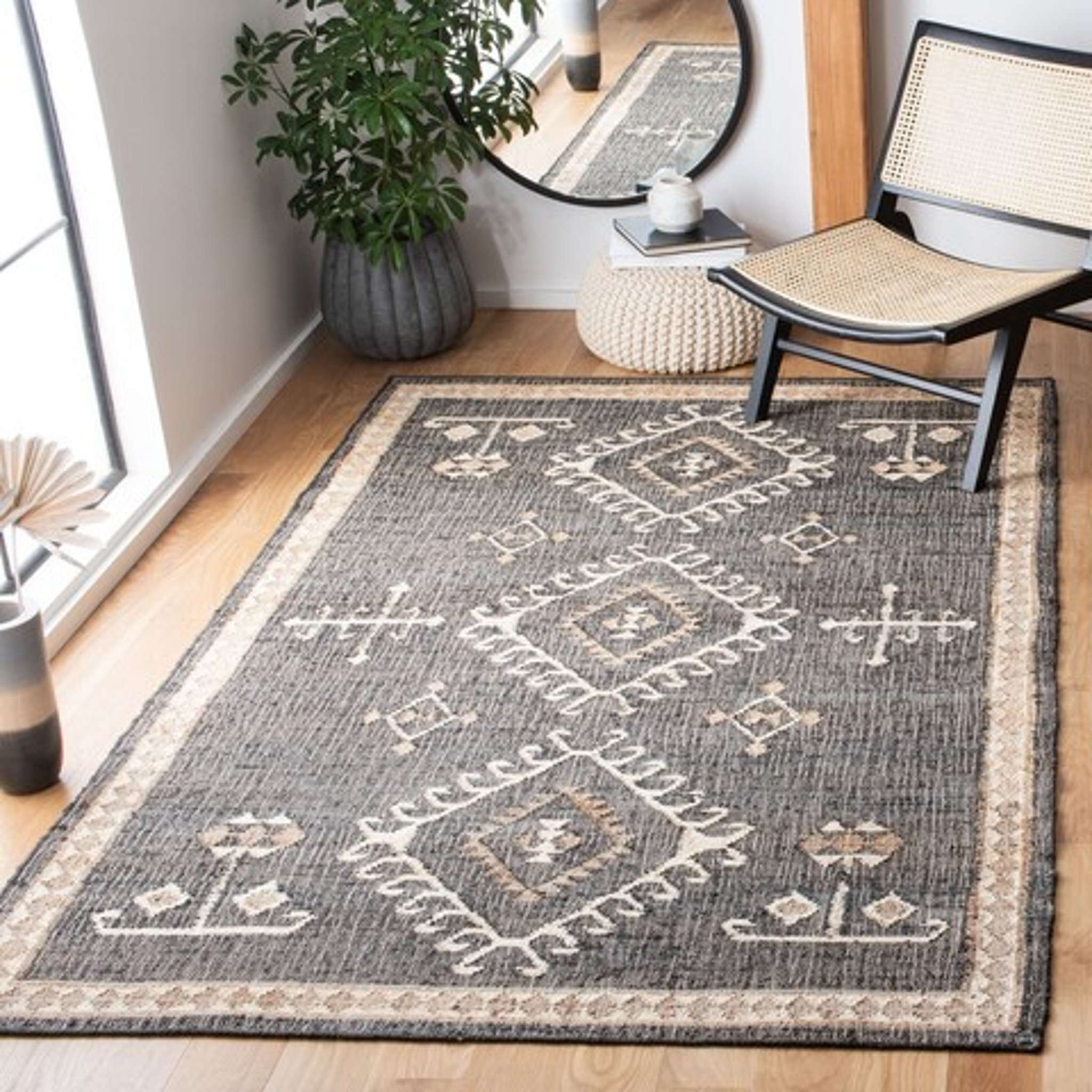 KILIM 762