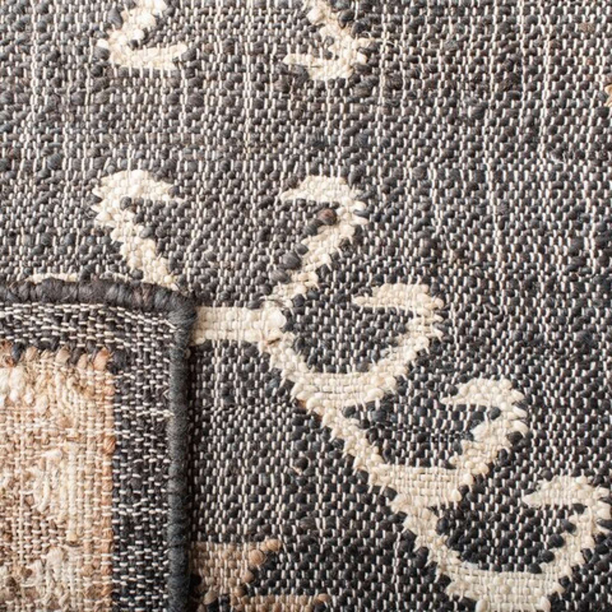 KILIM 762