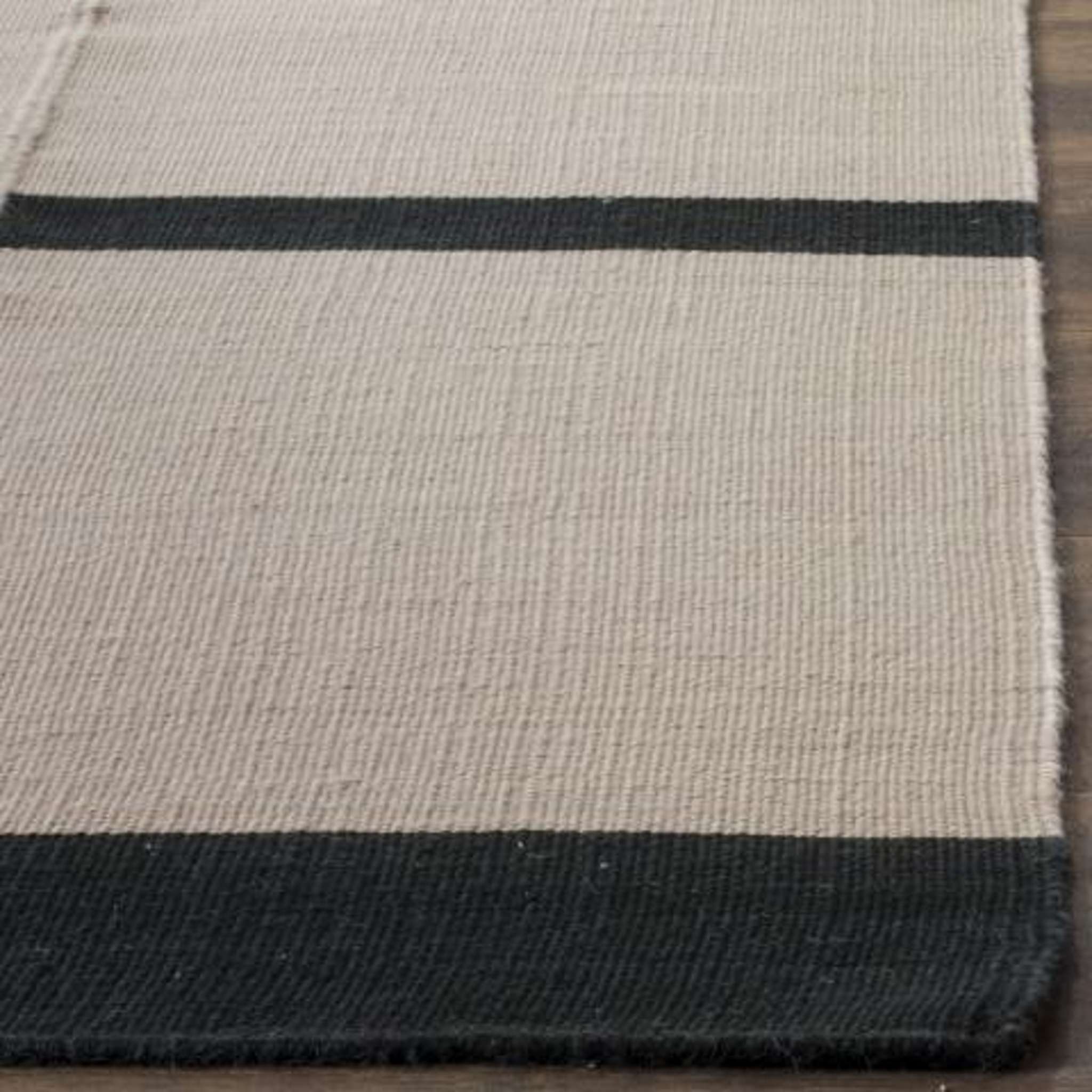 KILIM 811