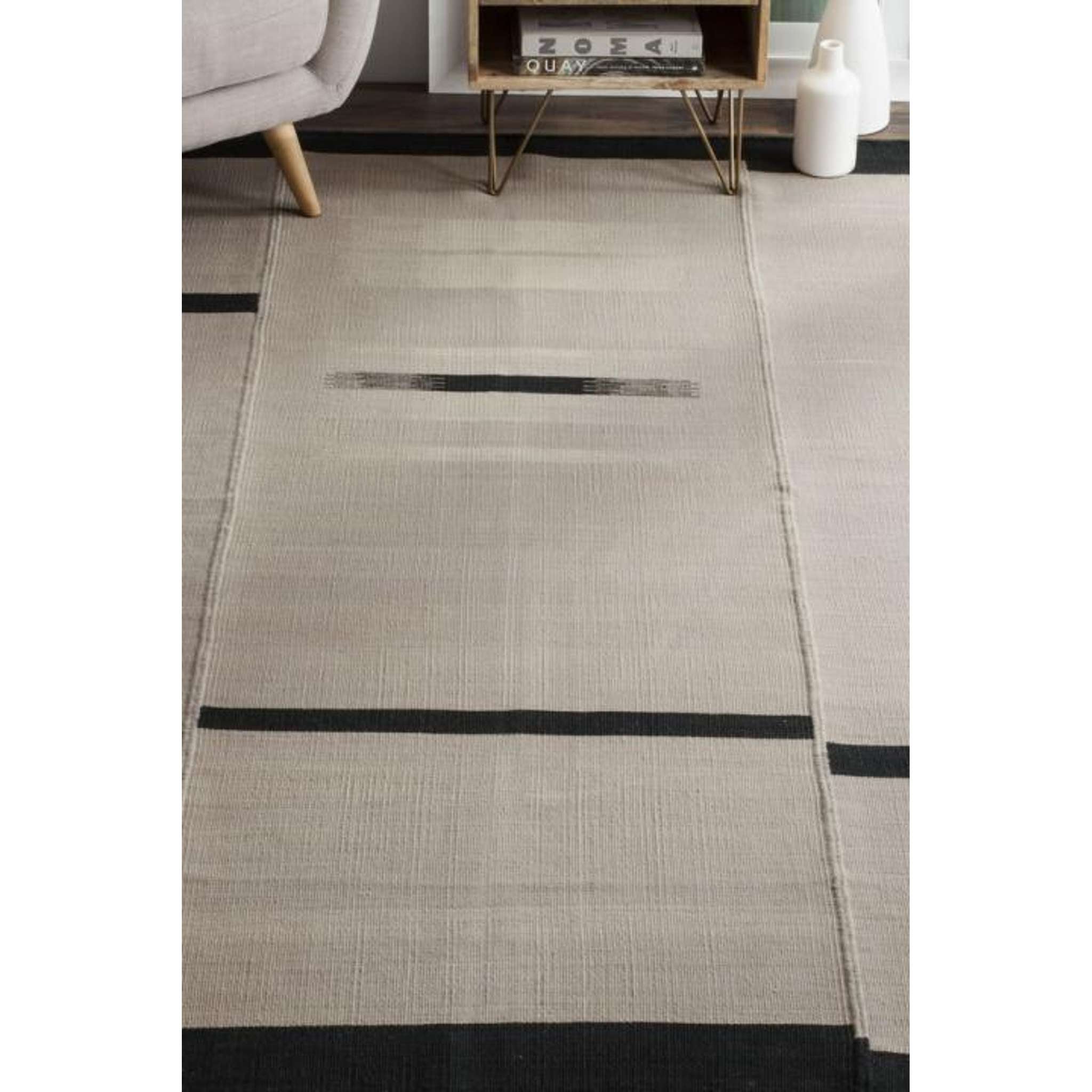 KILIM 811