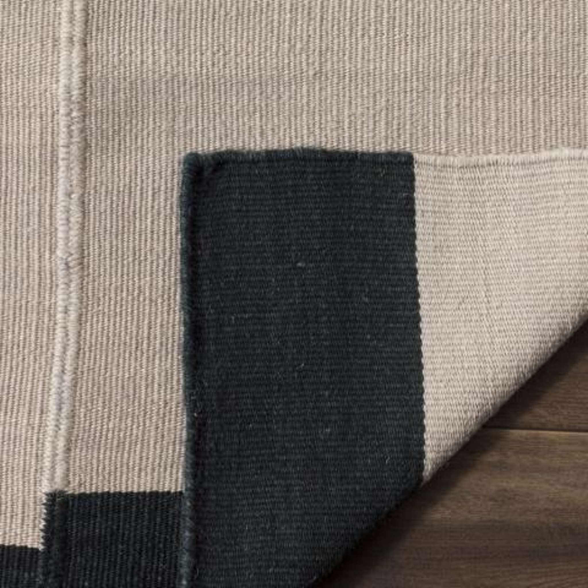 KILIM 811