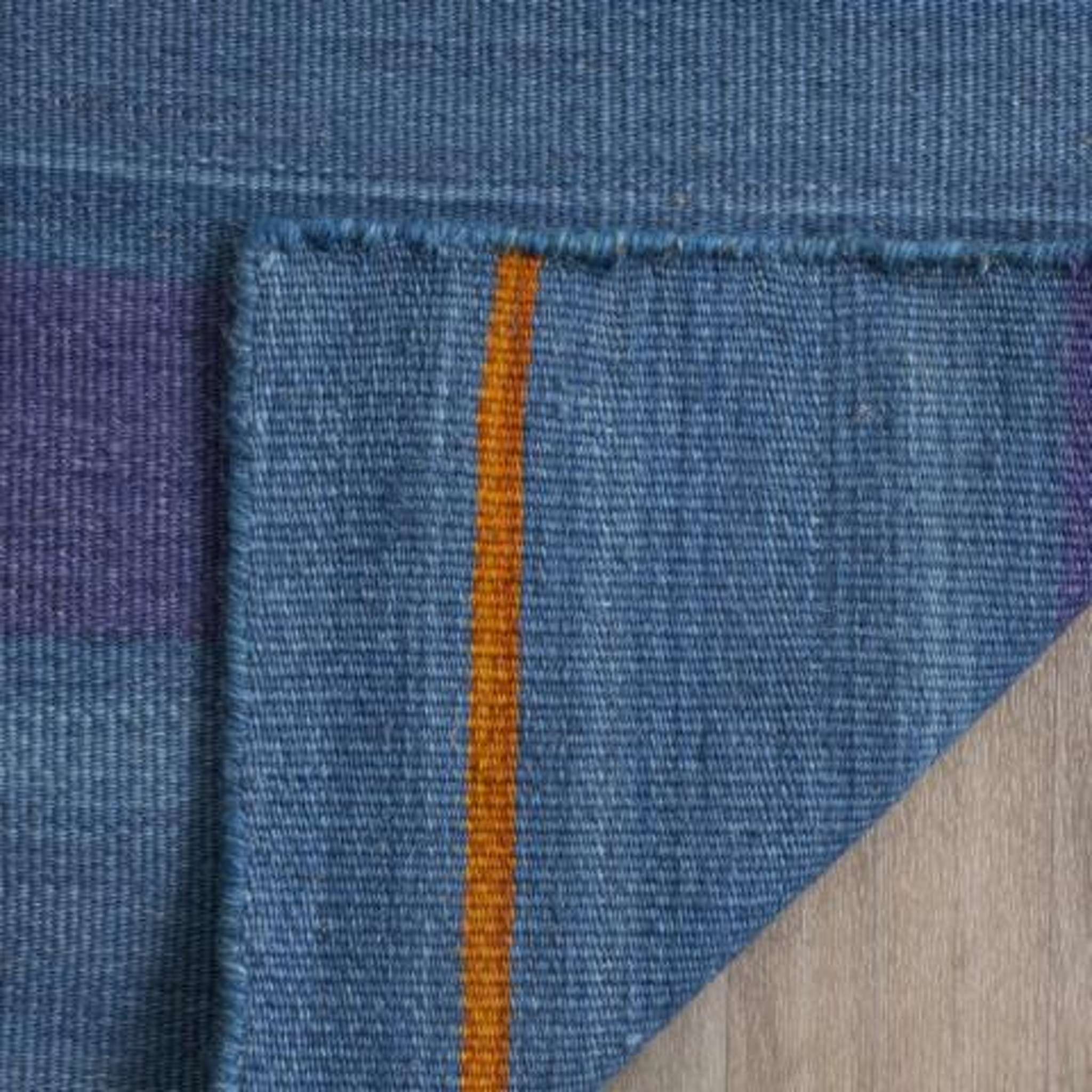 KILIM 817
