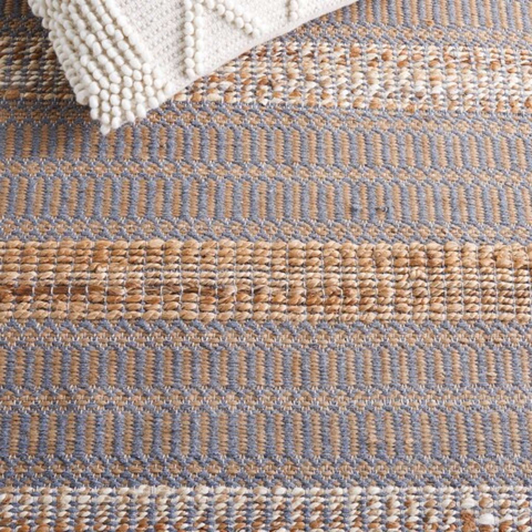 NATURAL FIBER 652