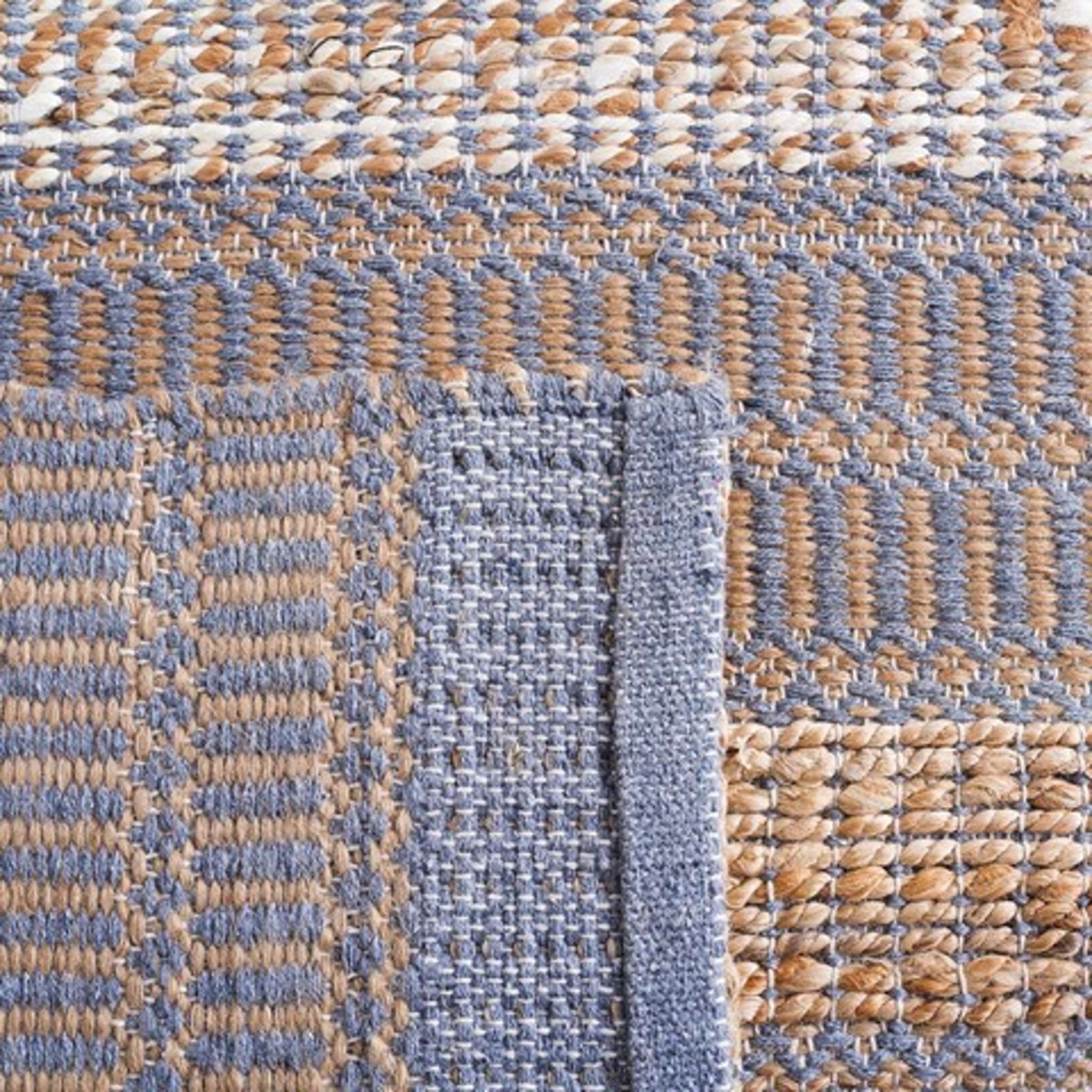 NATURAL FIBER 652