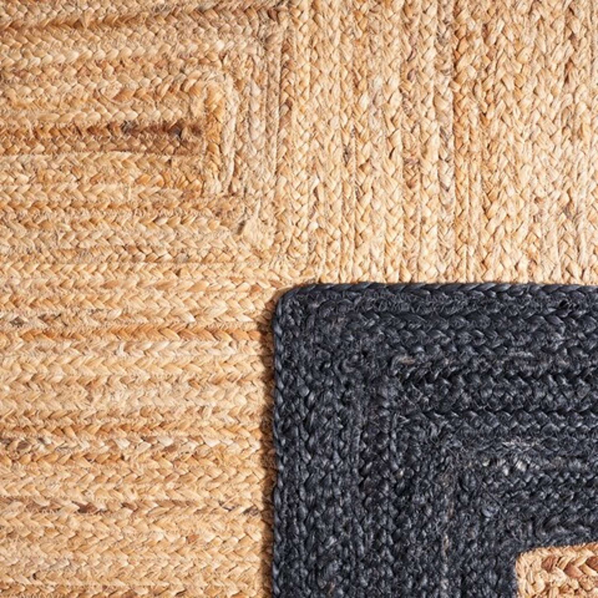 NATURAL FIBER 852